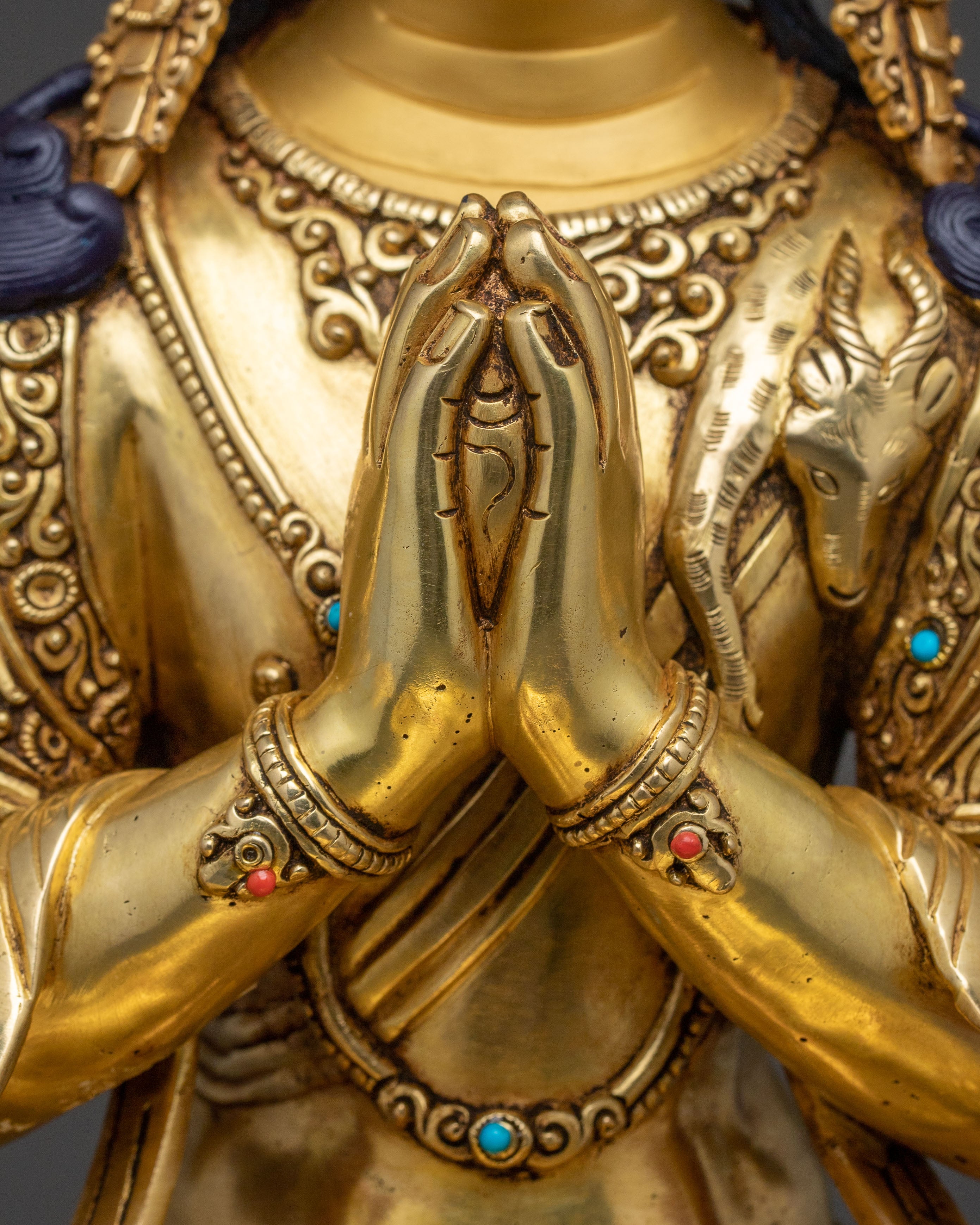 Handcrafted Statue of Avalokiteshvara: Guardian of Compassion