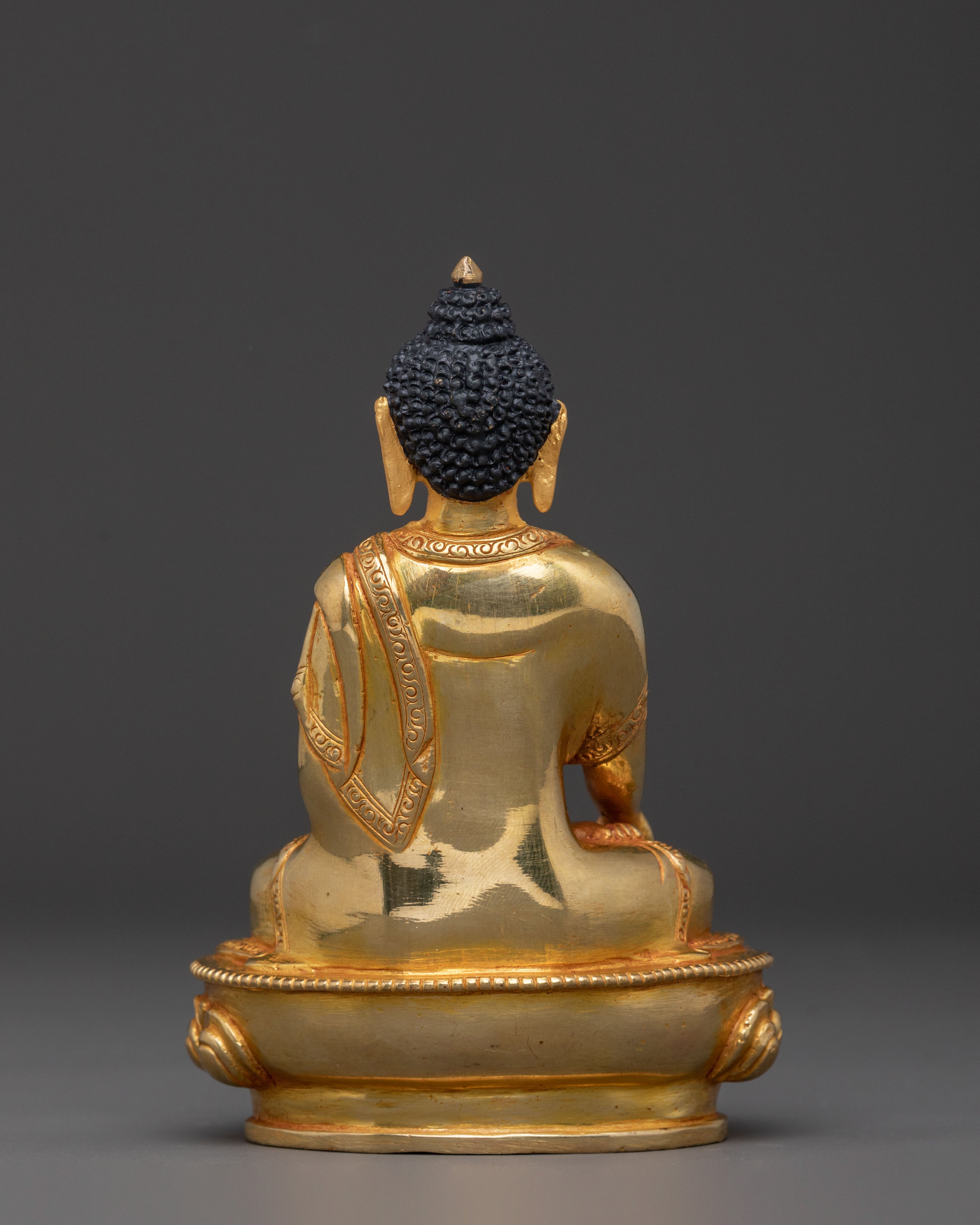 Sacred Shakyamuni Buddha Handcrafted Statue – 24K Gilded Copper