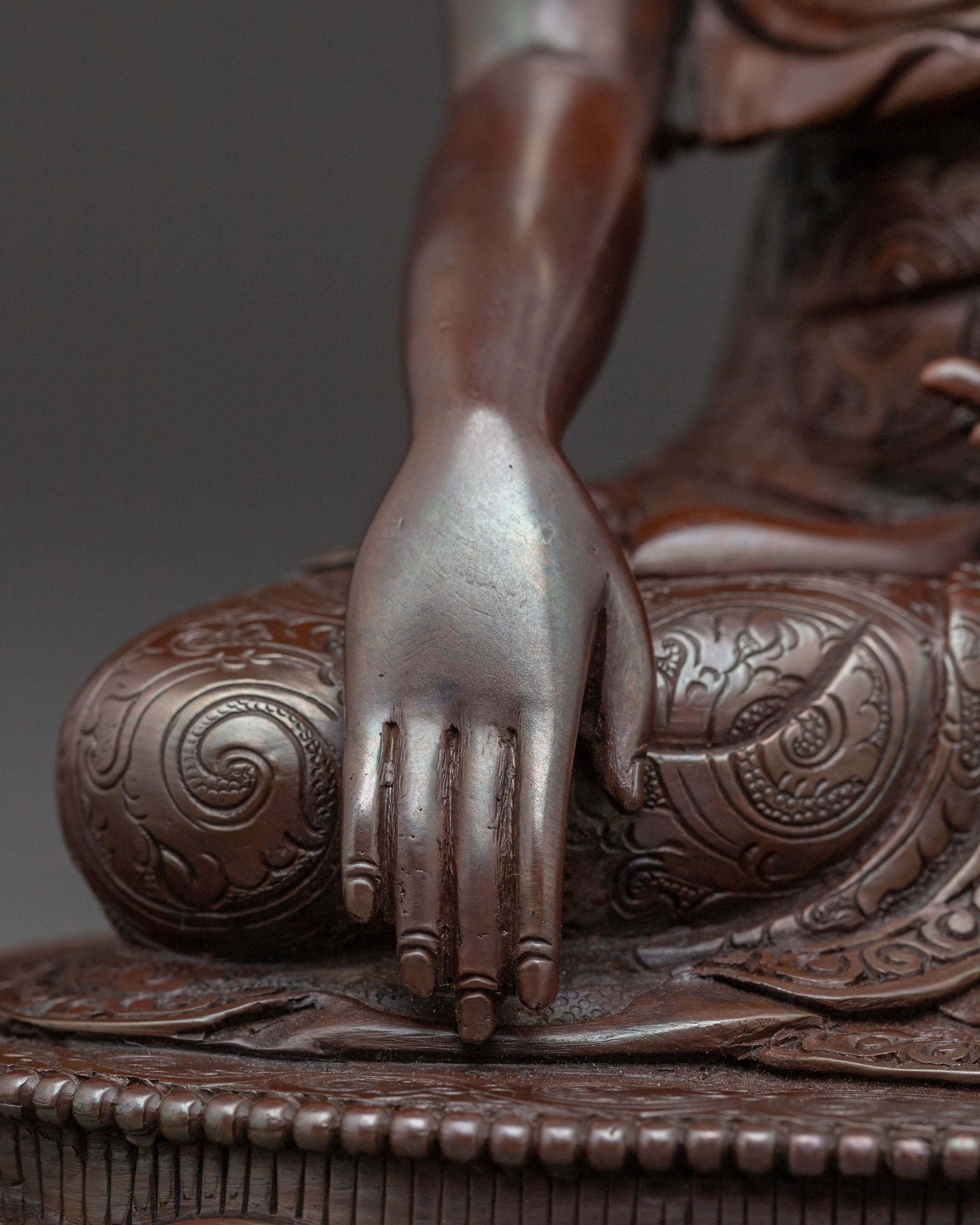 Shakyamuni Buddha Copper Oxidized Statue: Serene Himalayan Art
