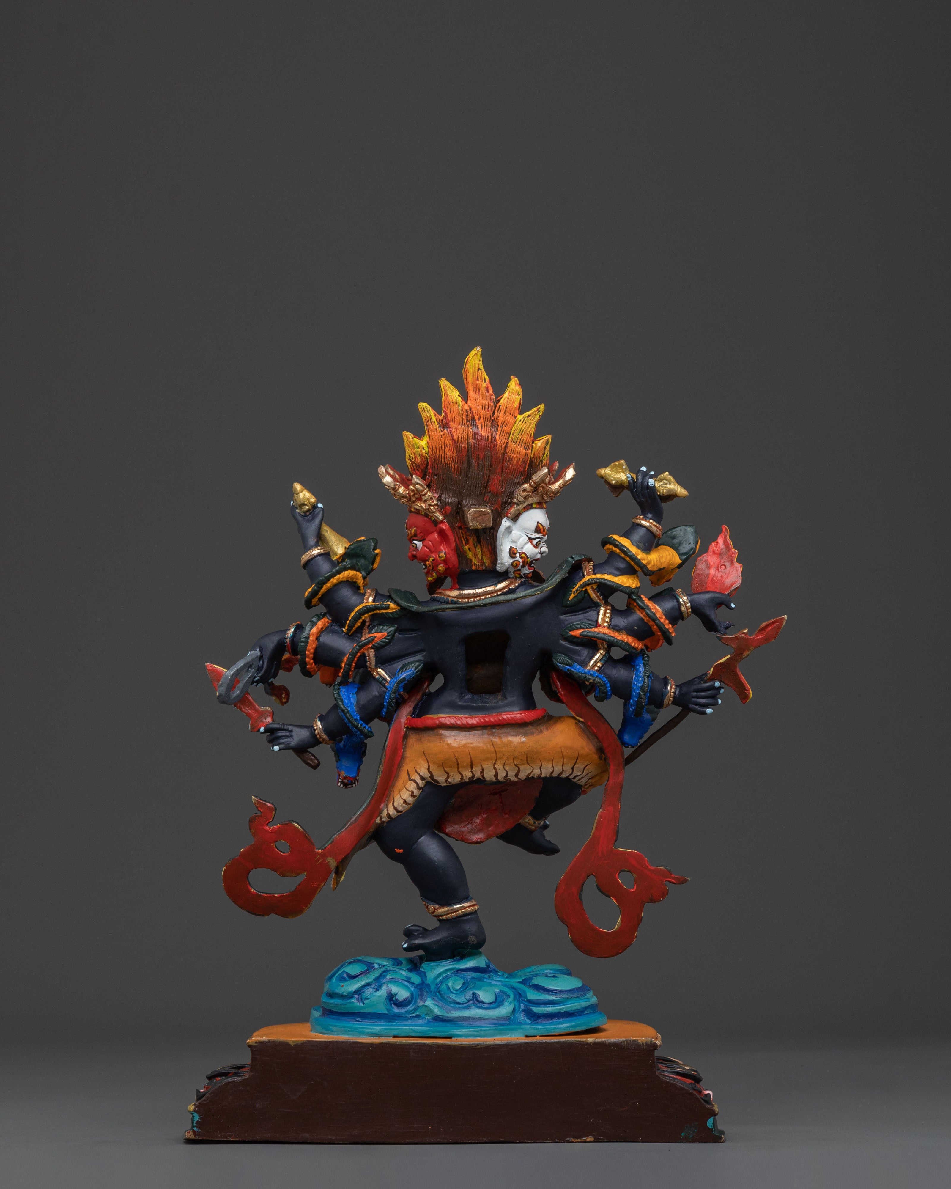 Dharma Protector: Uchusma Buddhist Statue