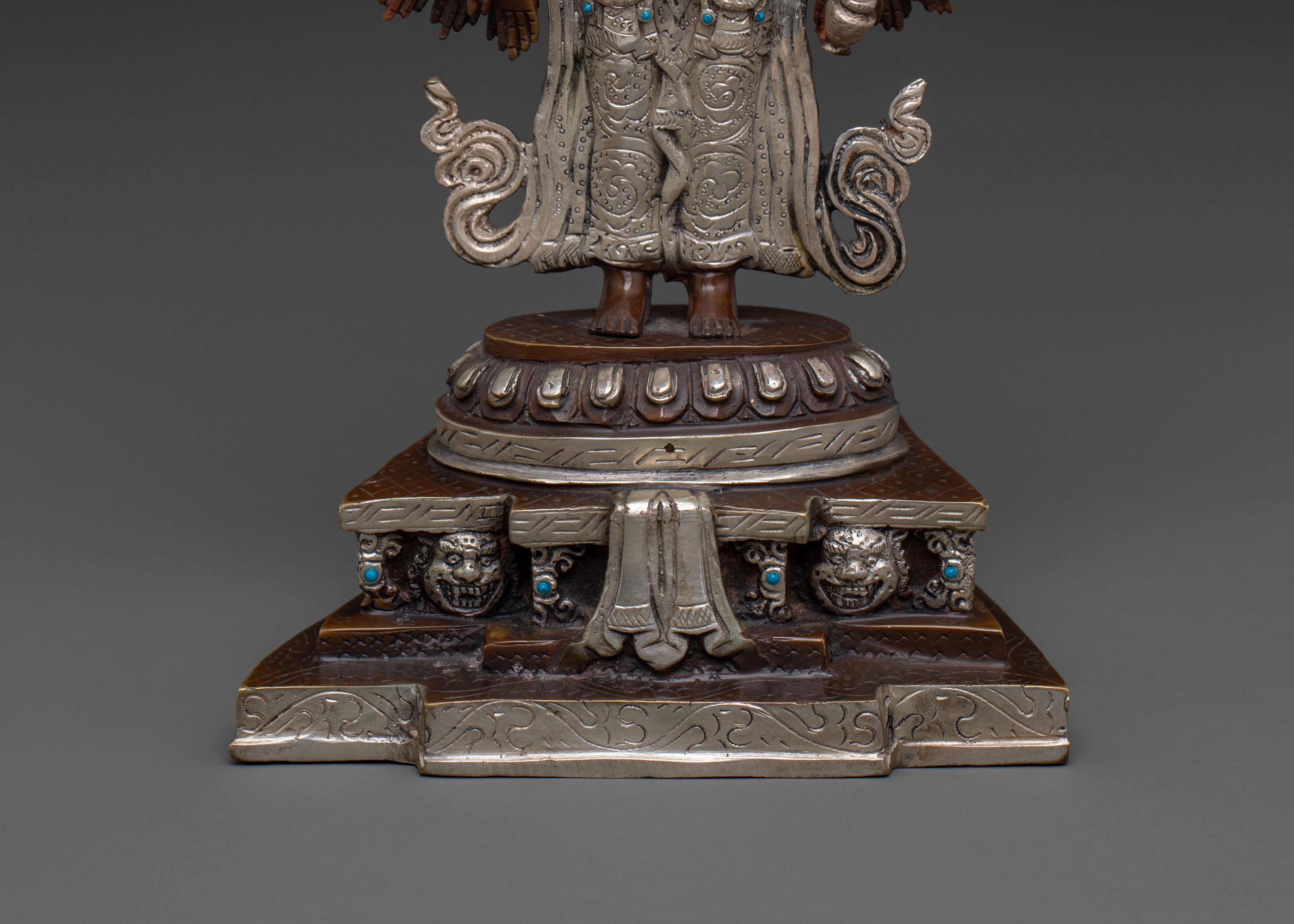 1000 Armed Chenrezig Statue | Compassionate Figurine