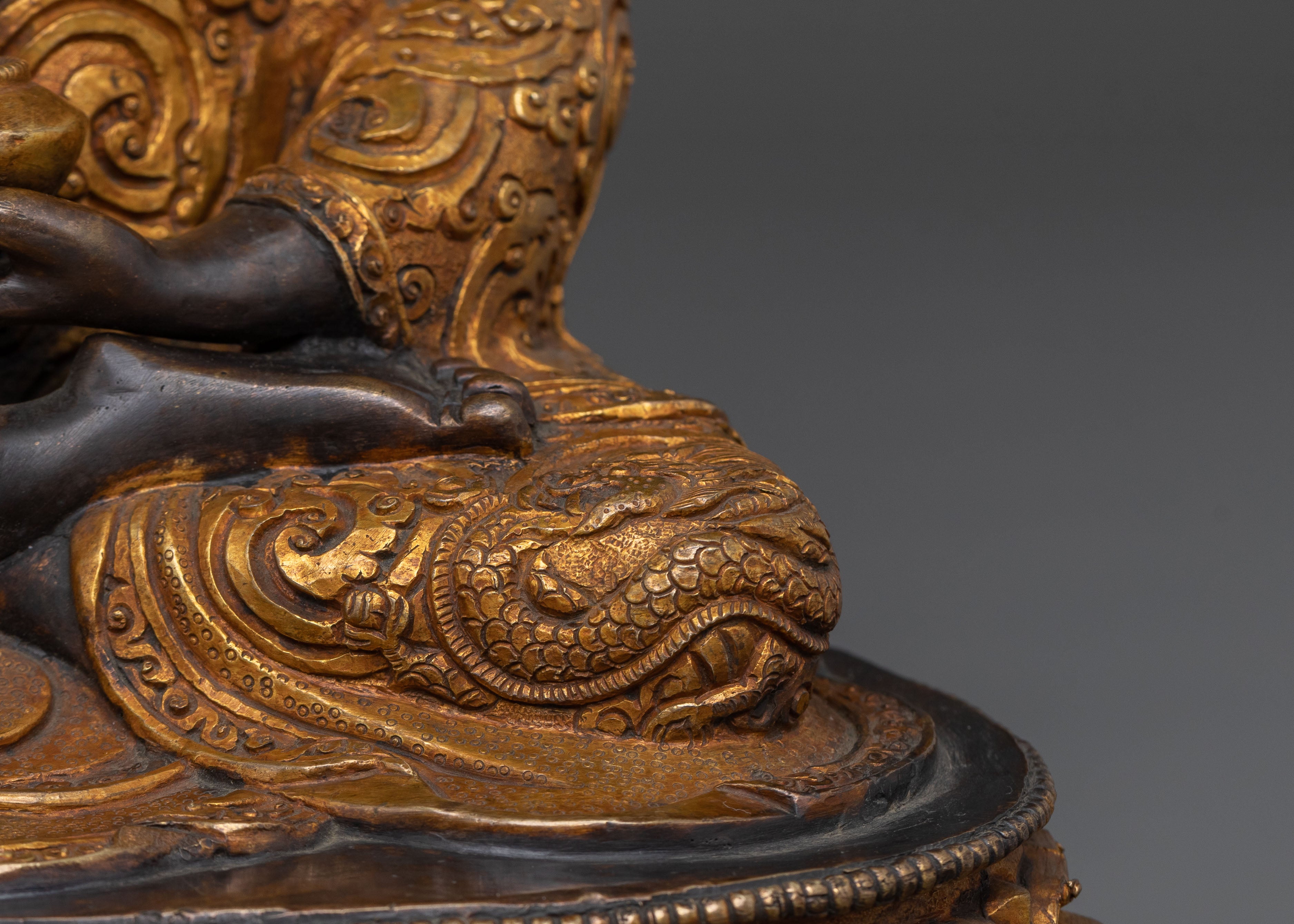 Shakyamuni Buddha Statue | Peaceful Figurine