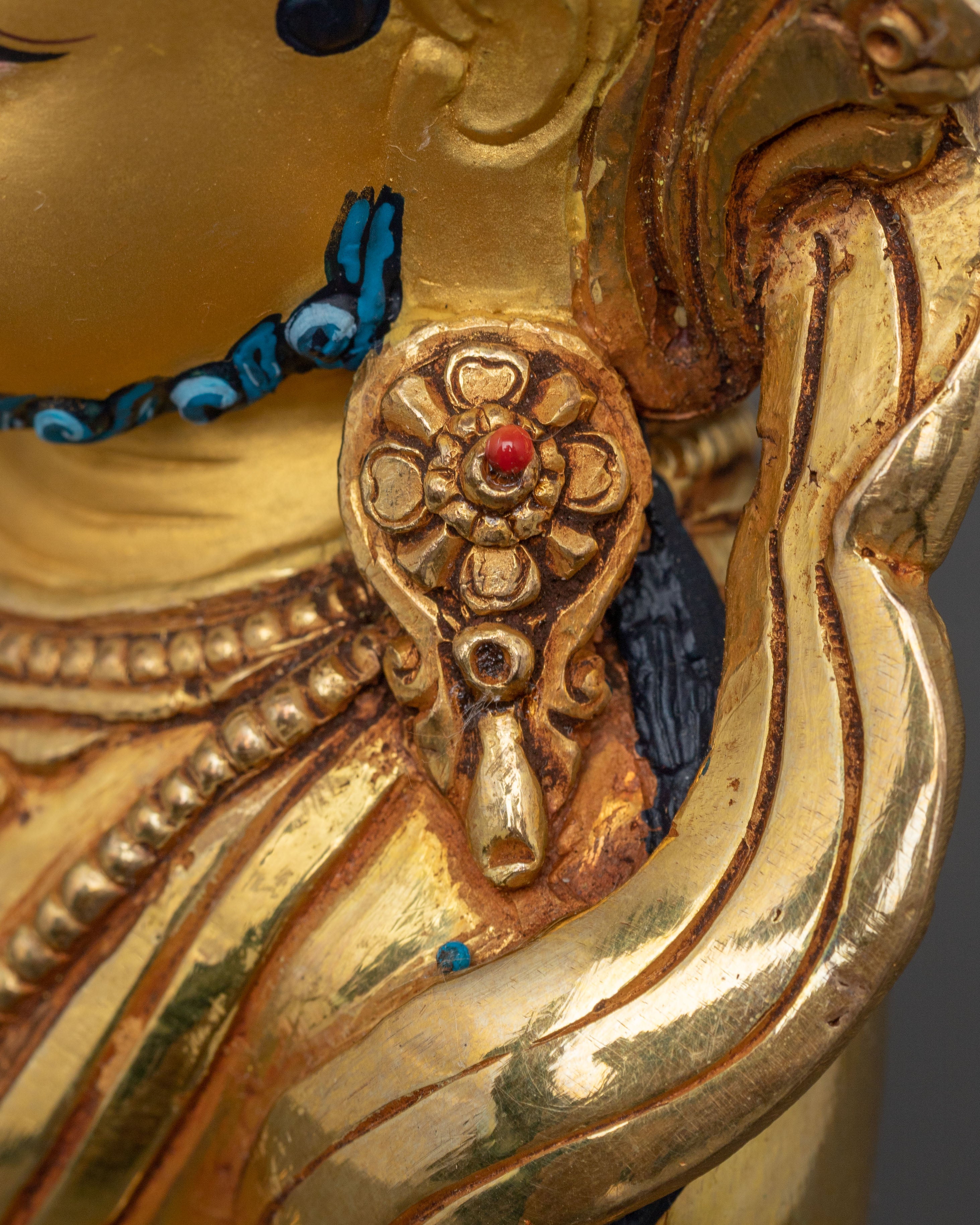 Dzambhala Statue: The Wealth Deity | Symbol of Prosperity