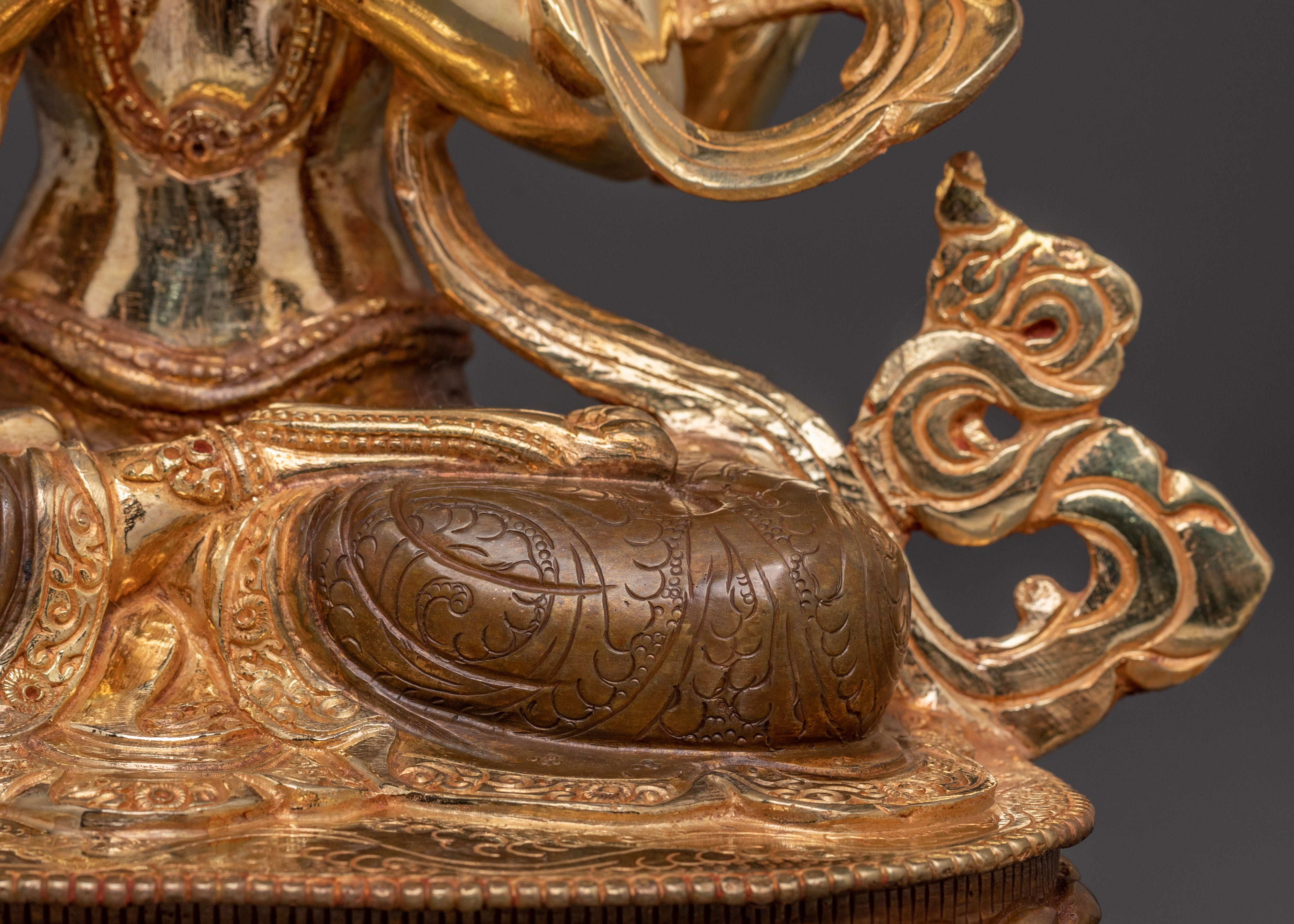 Chenrezig: Four-Armed Embodiment of Compassion