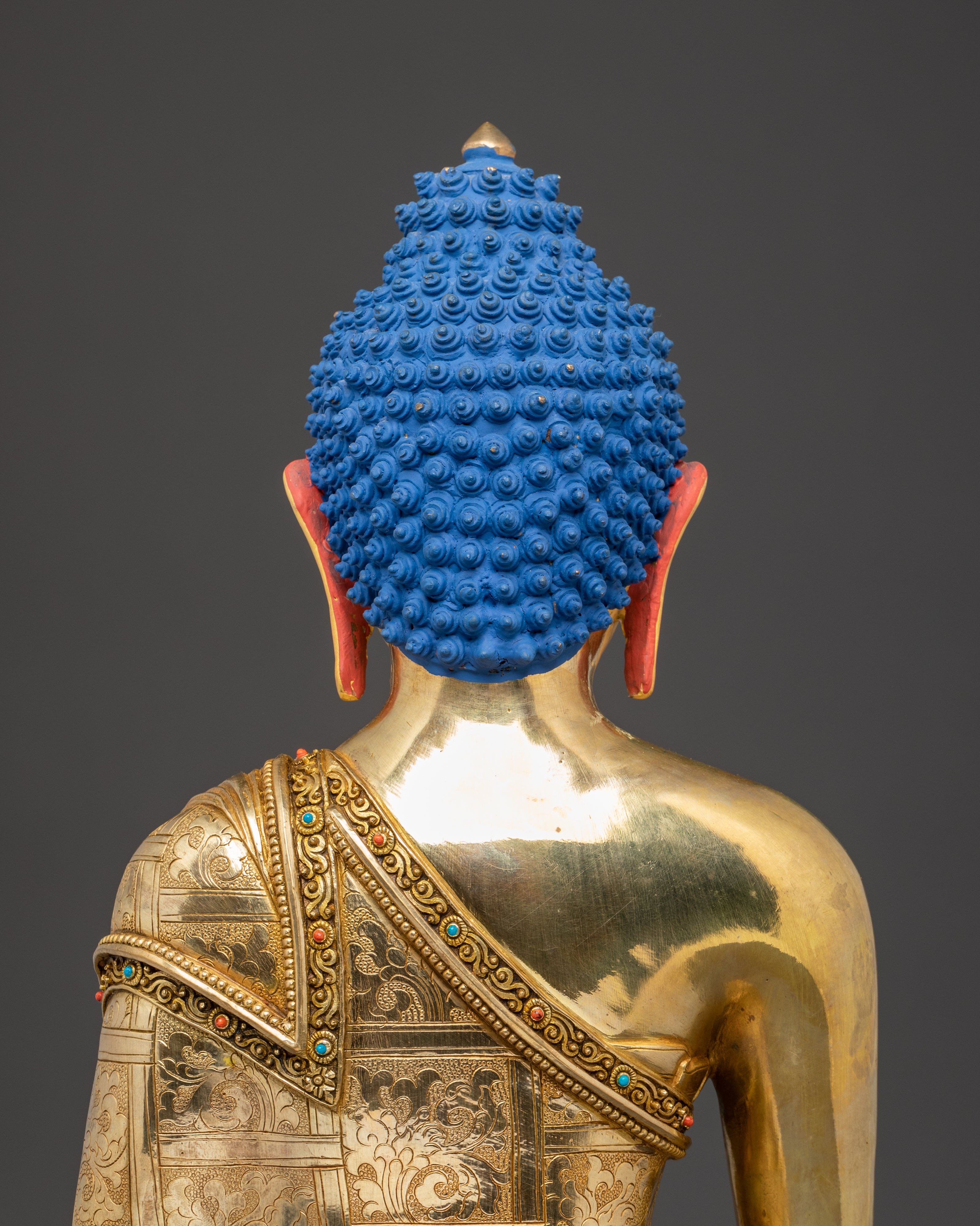 Handmade Shakyamuni Buddha Sculpture: Symbol of Wisdom