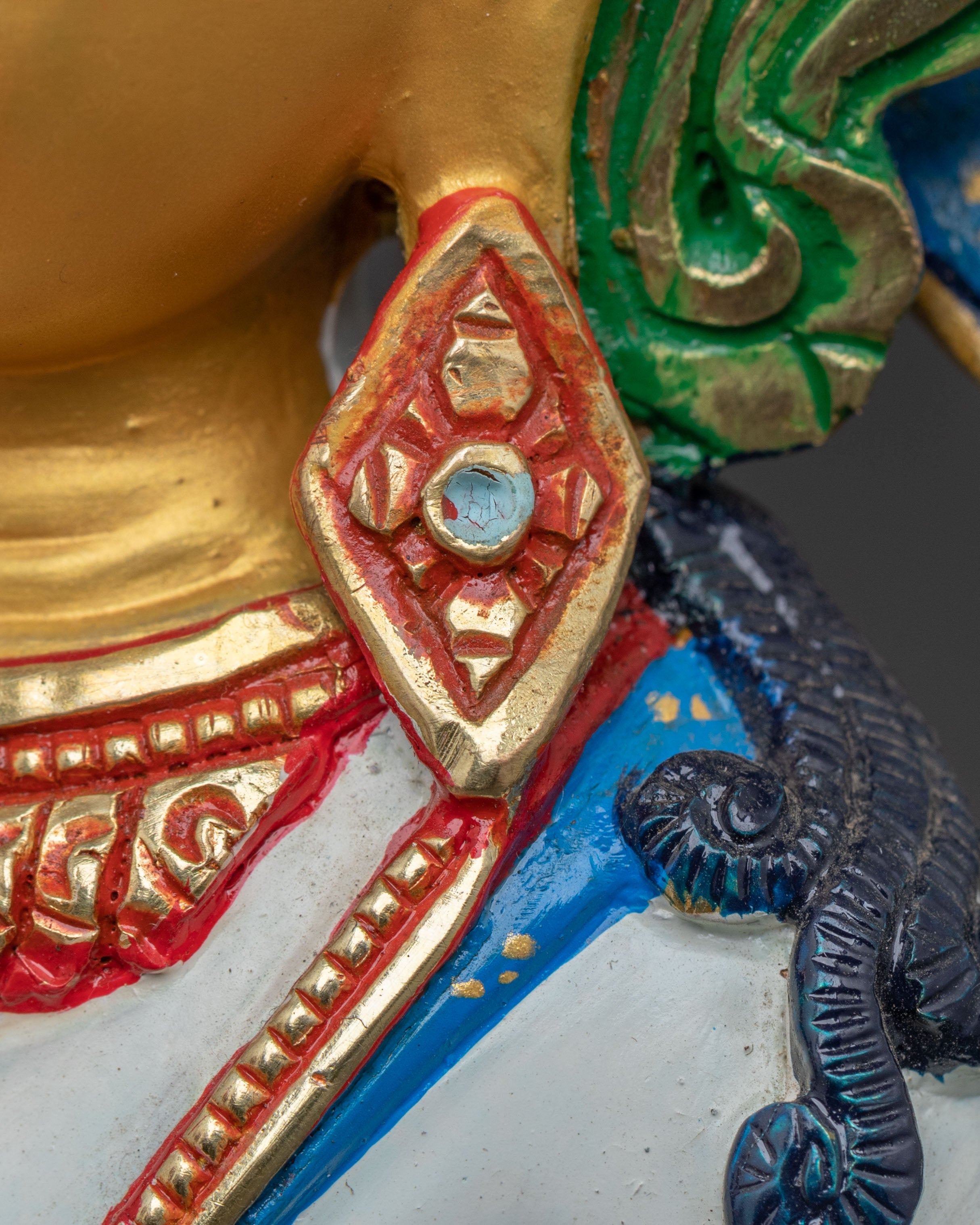 Vajrasattva Buddha – Serene 24K Gold Gilded Statue