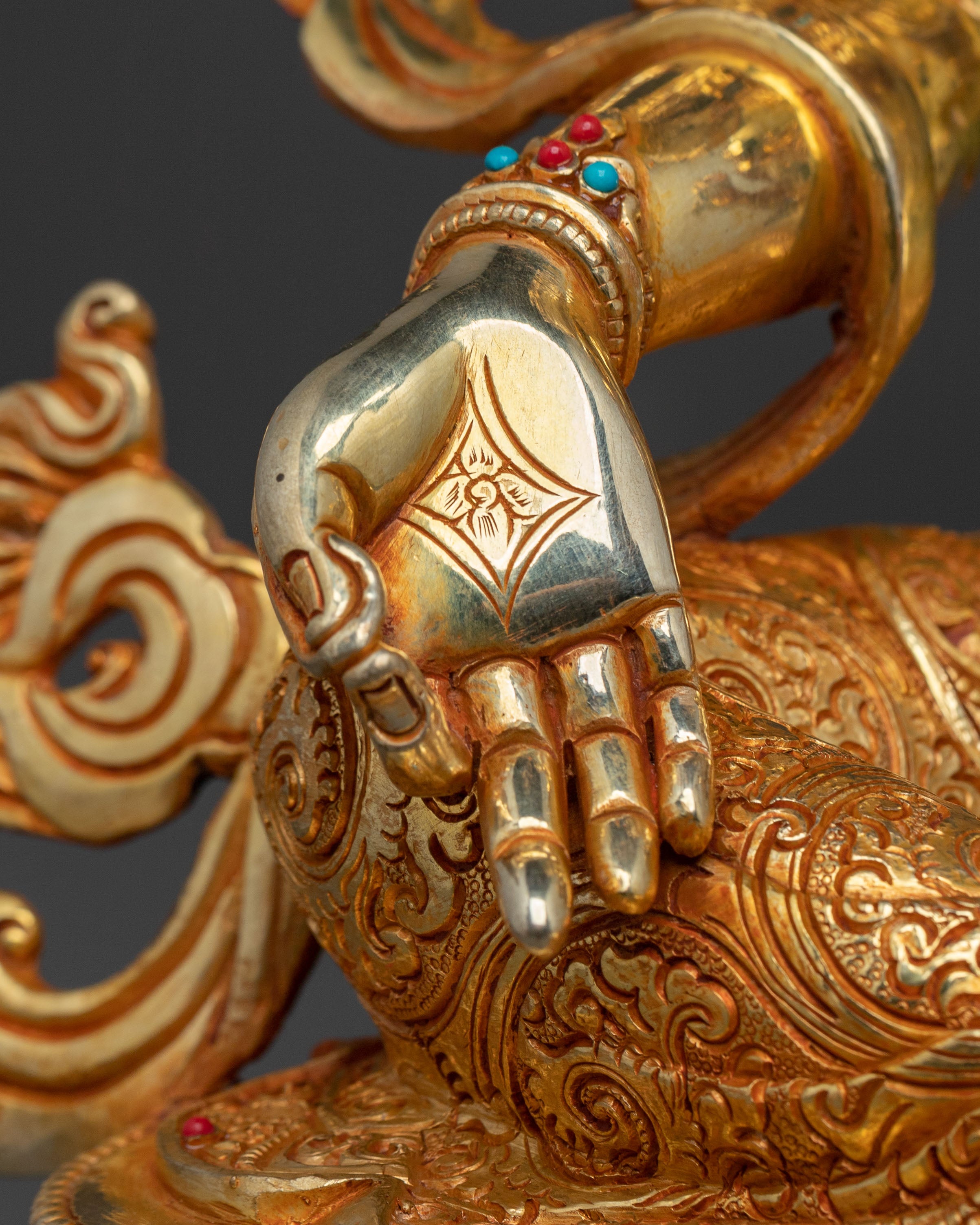 Green Tara Statue Protector of All | Symbol of Compassion