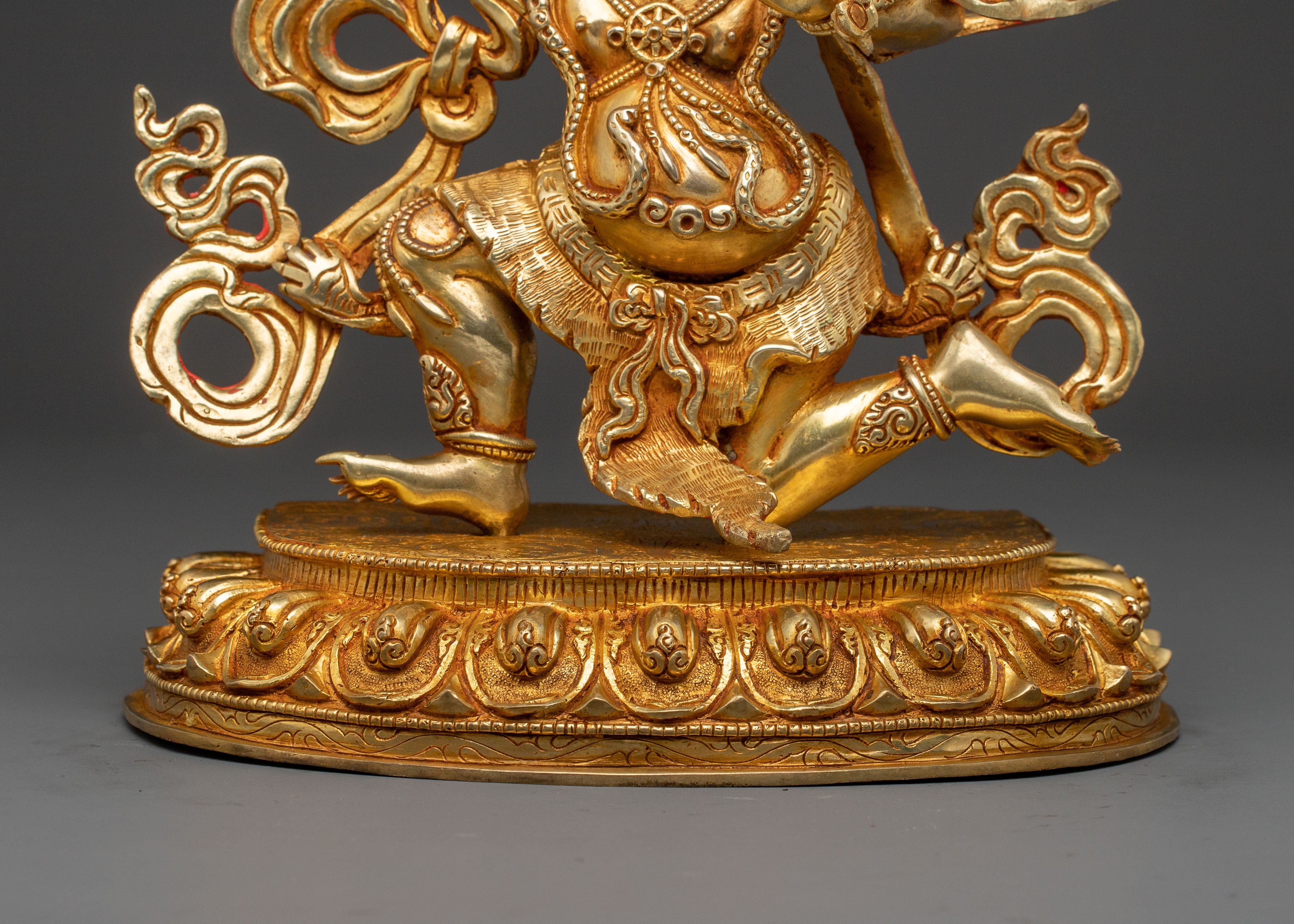 Achala Traditional Statue | Immovable Wisdom