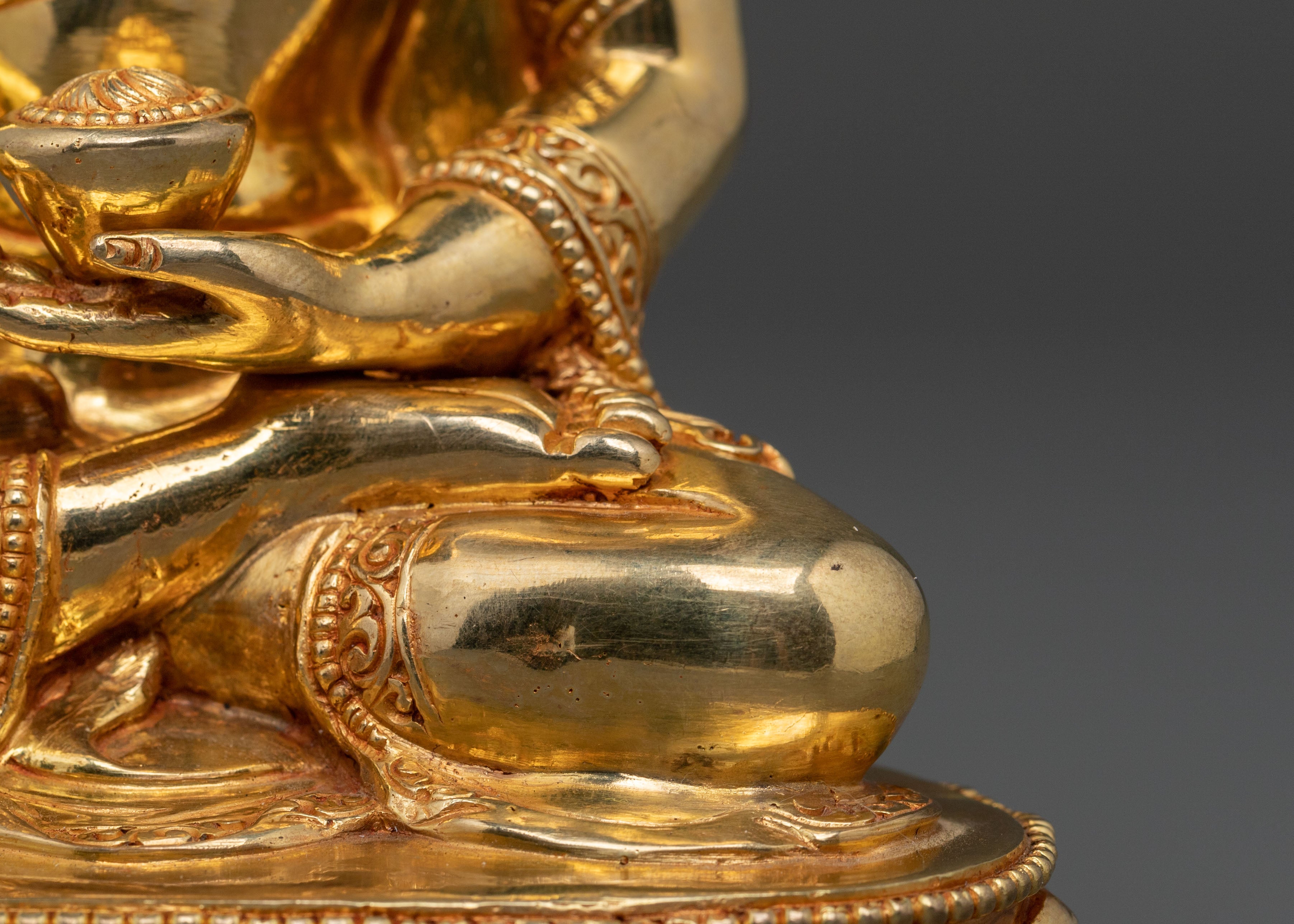 Amitabha Buddha Buddhist Altar Statue – Radiant Gilded Copper