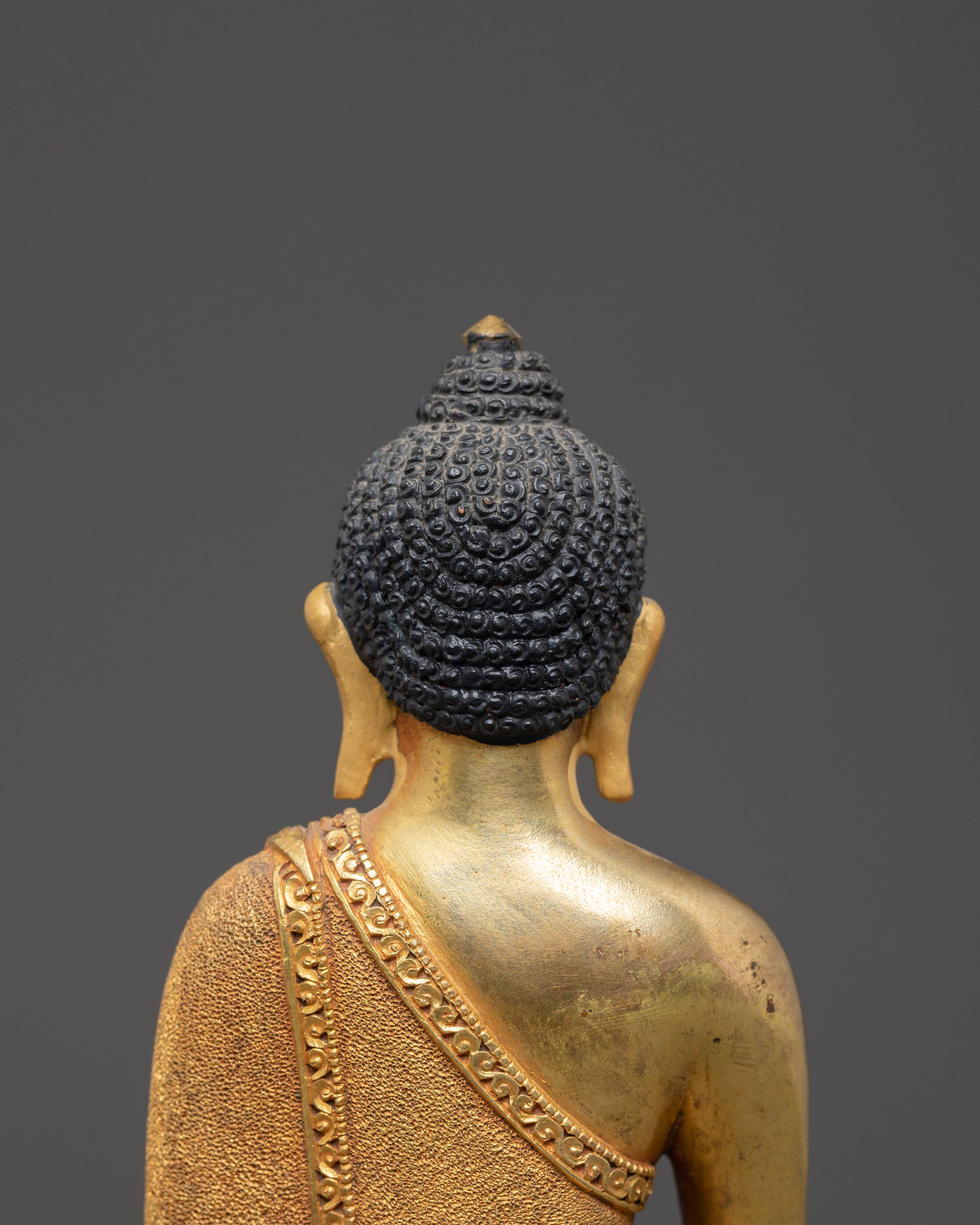 Tranquil Statue of Medicine Buddha | Bhaisajyaguru Sculpture