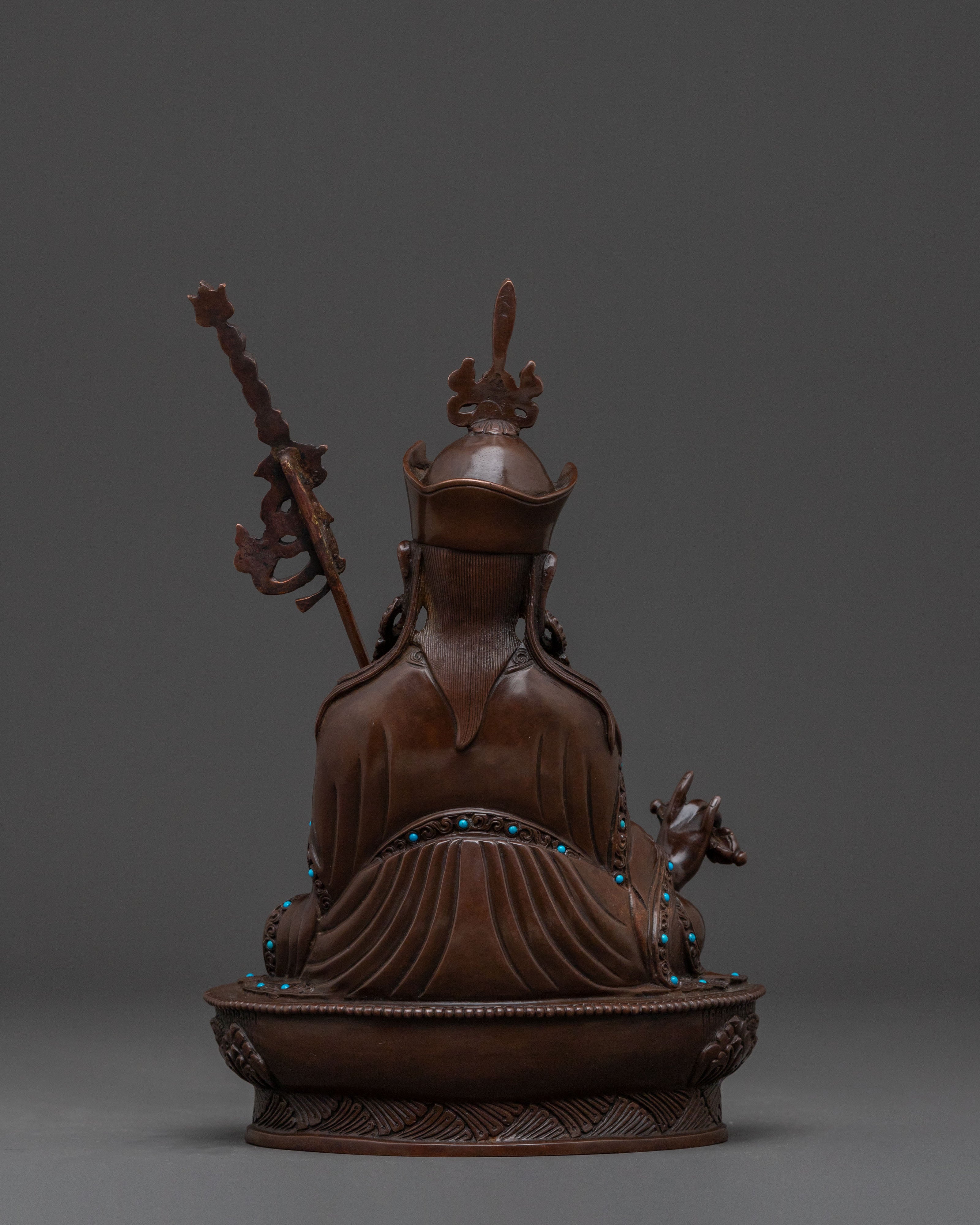 Divine Guru Rinpoche Statue for Enlightenment