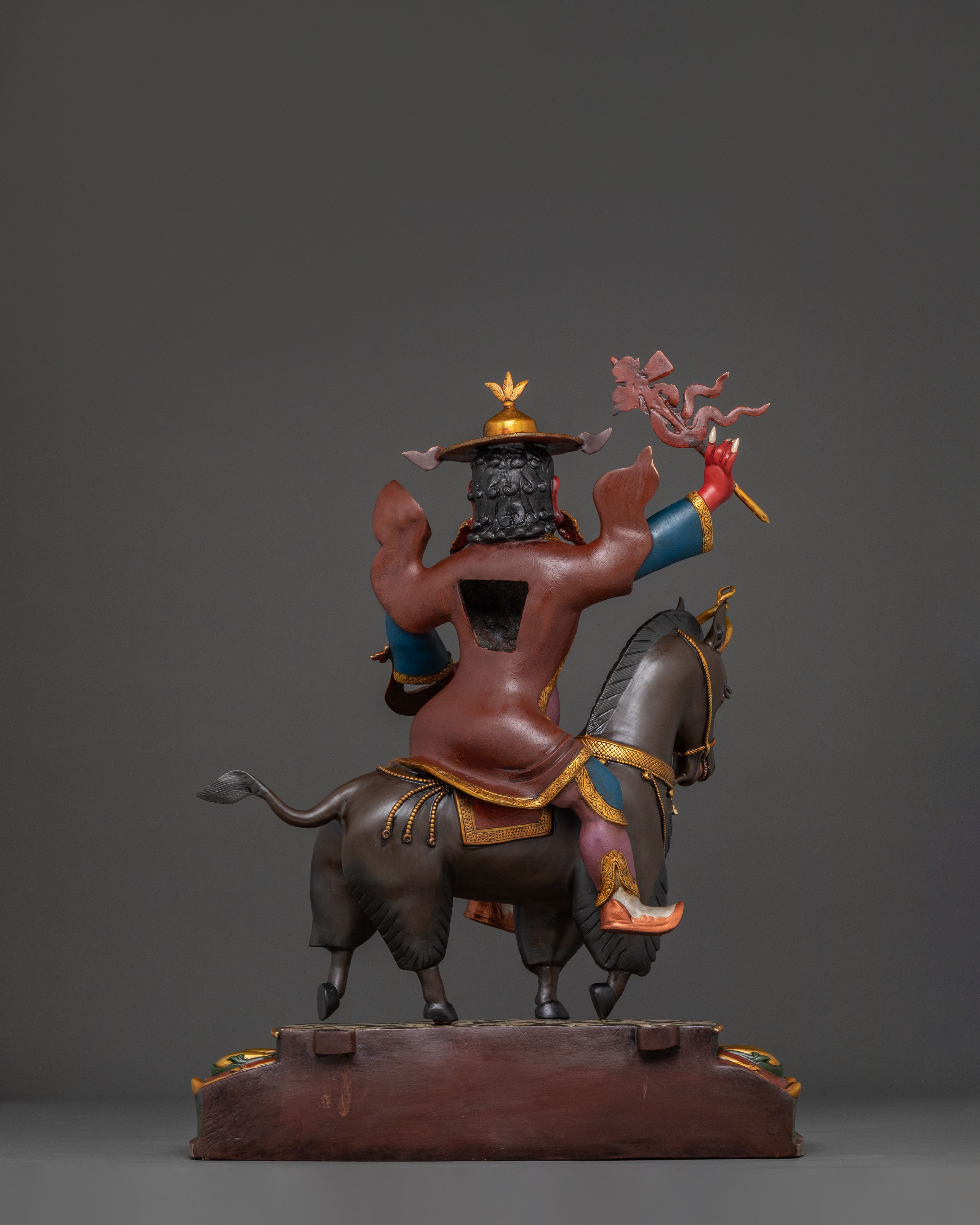 Damchen Garwai Nagpo: Tibetan Wrathful Protector Deity