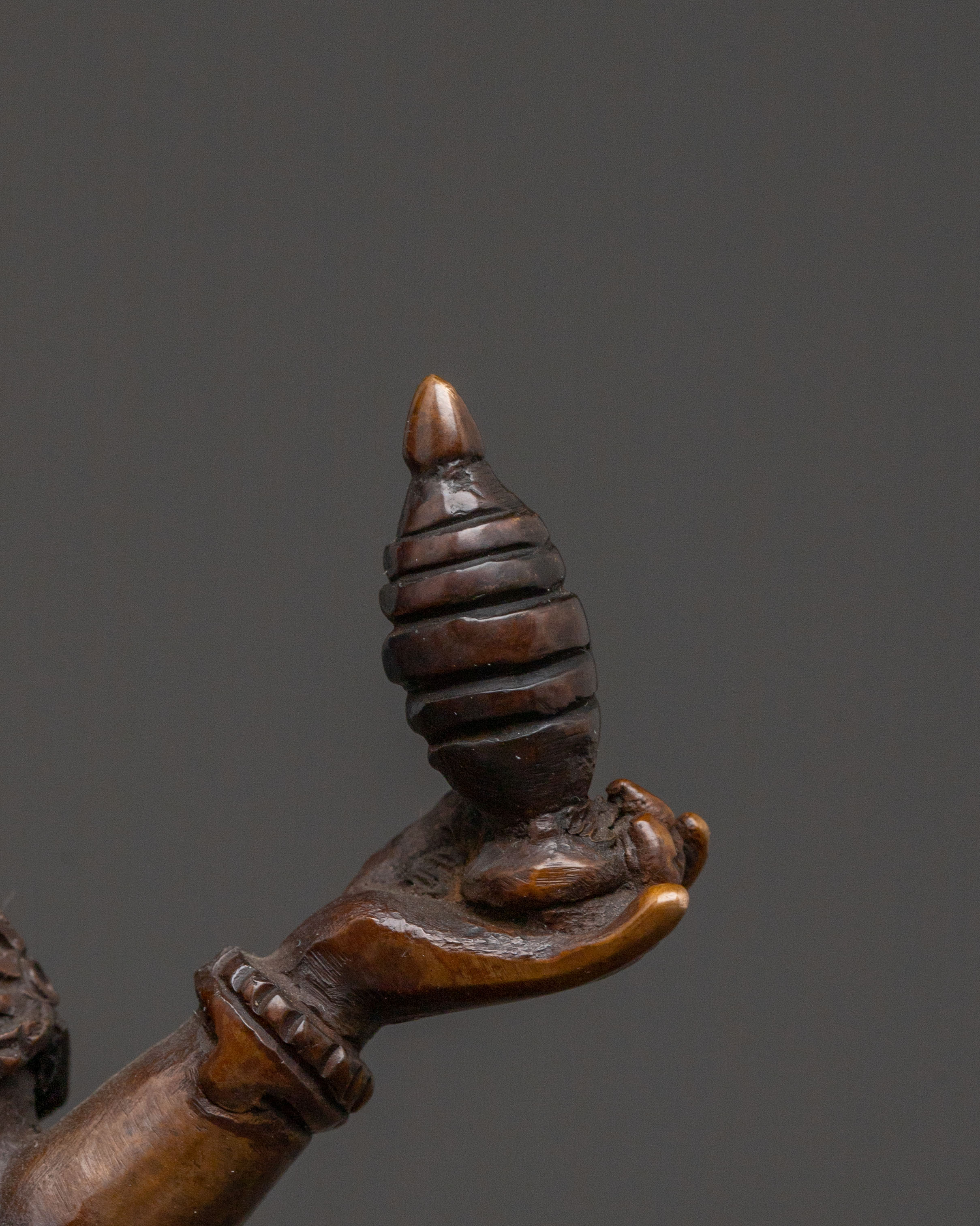 Goddess Laxmi Spiritual Statue – Oxidized Copper Masterpiece