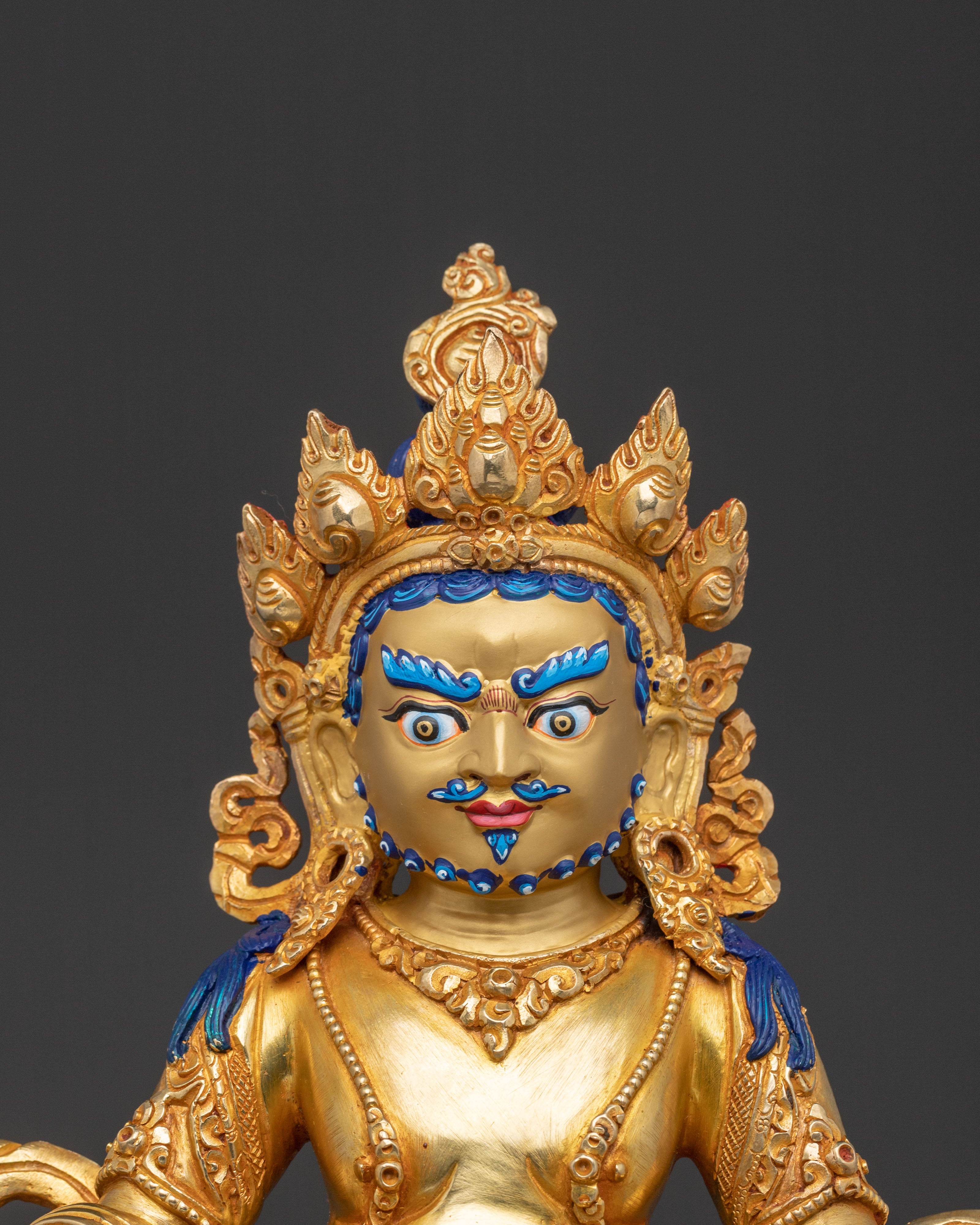 Dzambhala Statue Guardian of Wealth – Hand-Gilded Serenity