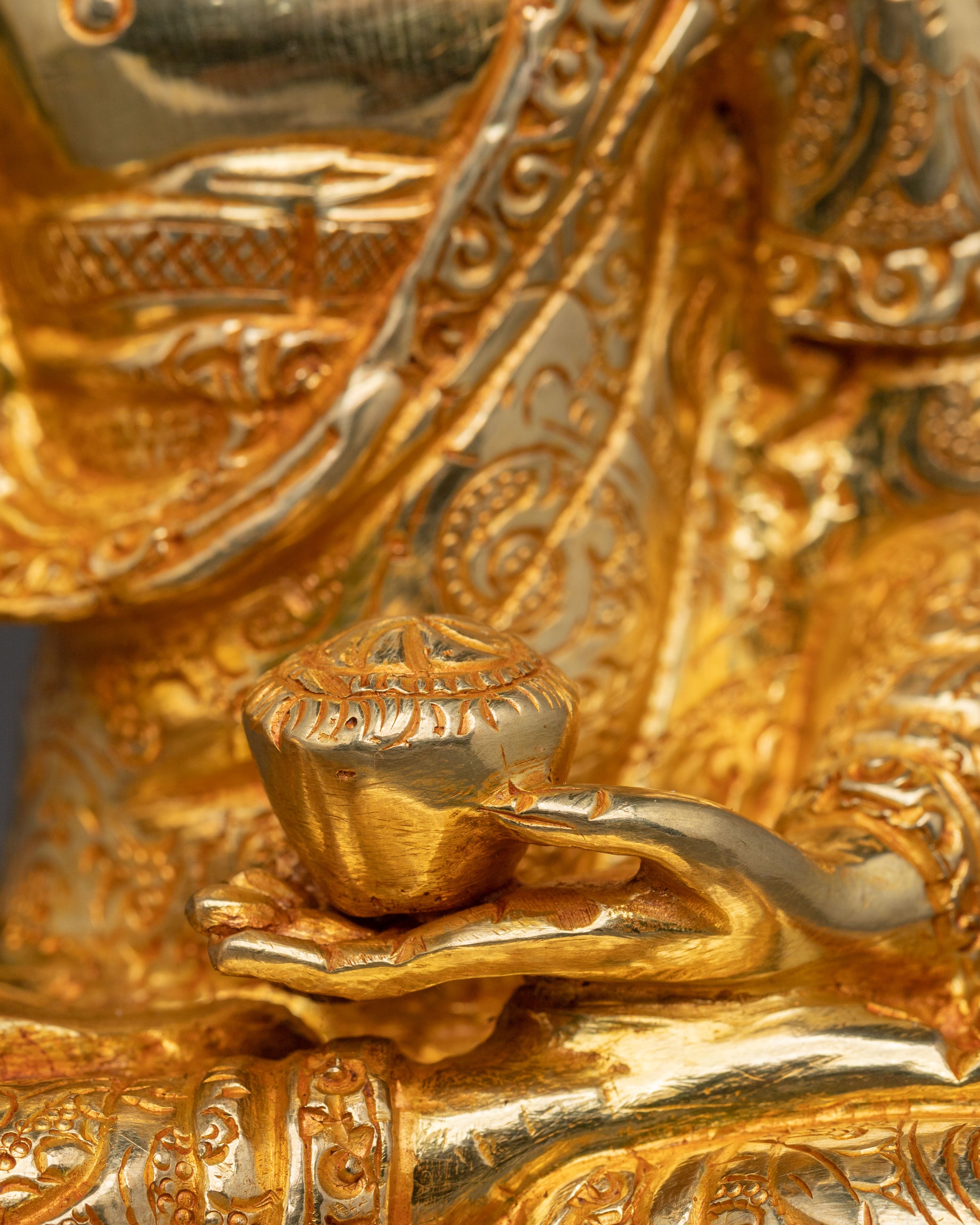 Shakyamuni Buddha Idol | Spiritual Awakening