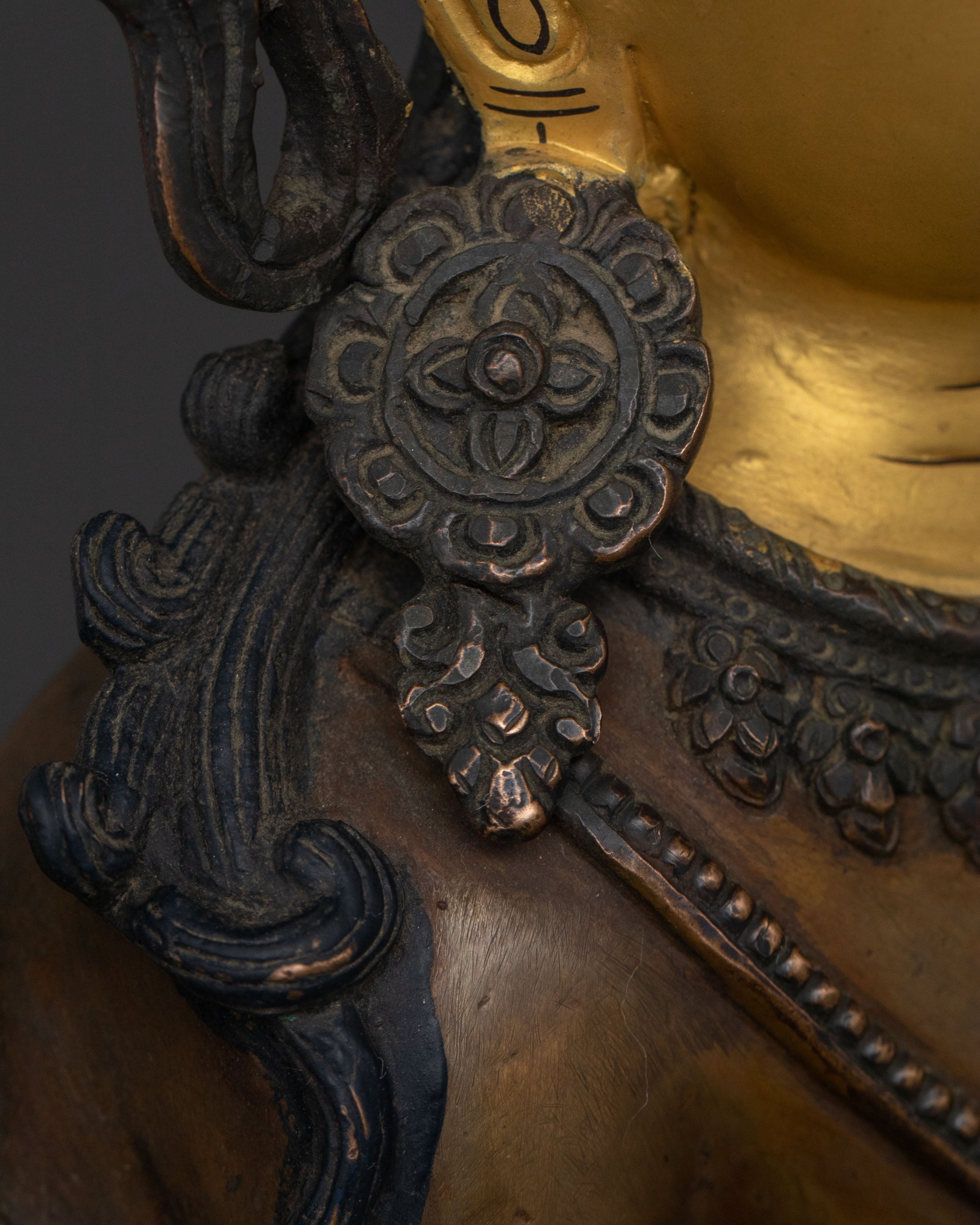 Avalokiteshvara Compassion Statue | Deity of Mercy and Loving-Kindness