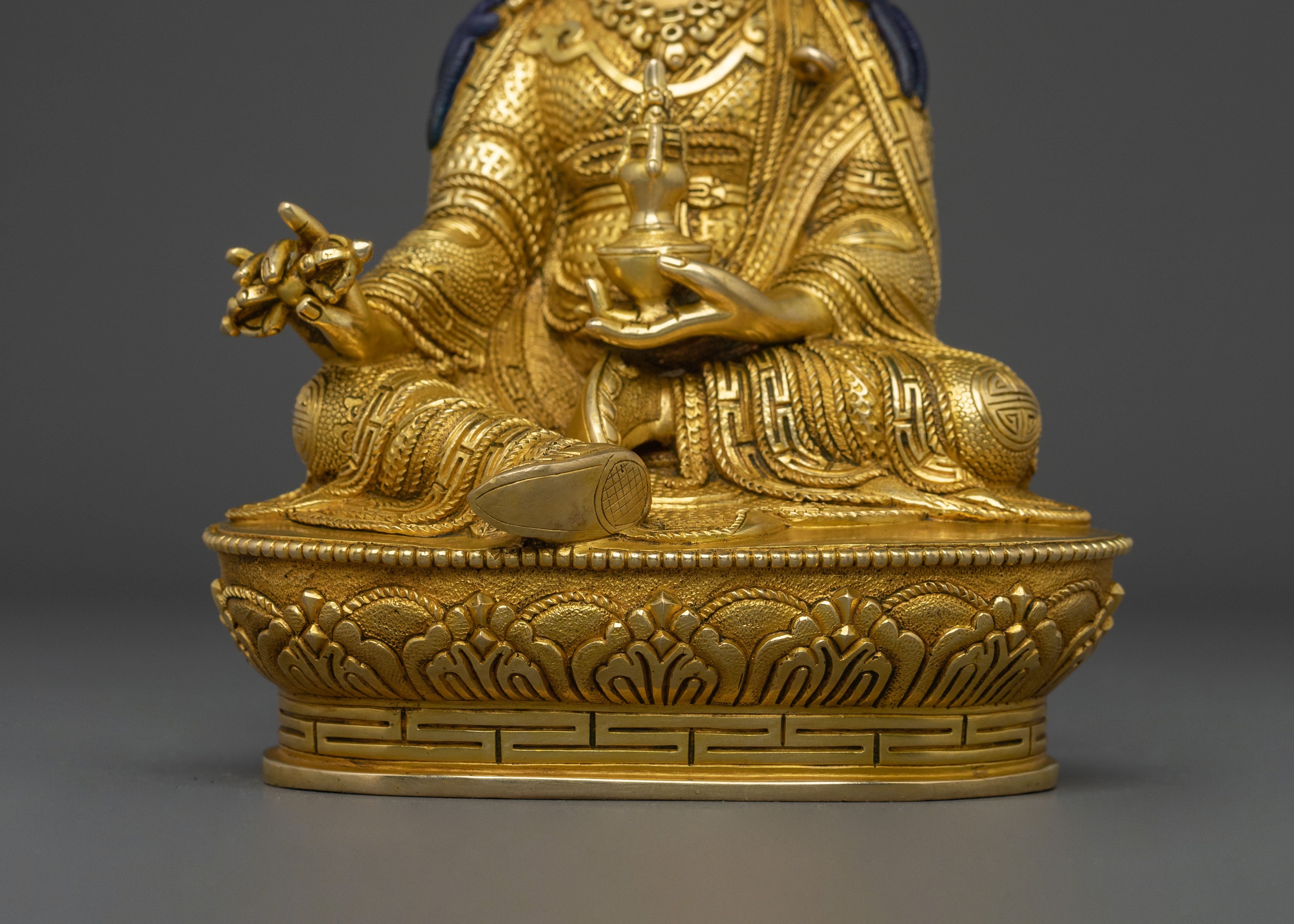 Guru Rinpoche Buddhist Shrine Statue | Buddhist Shrine Sculpture