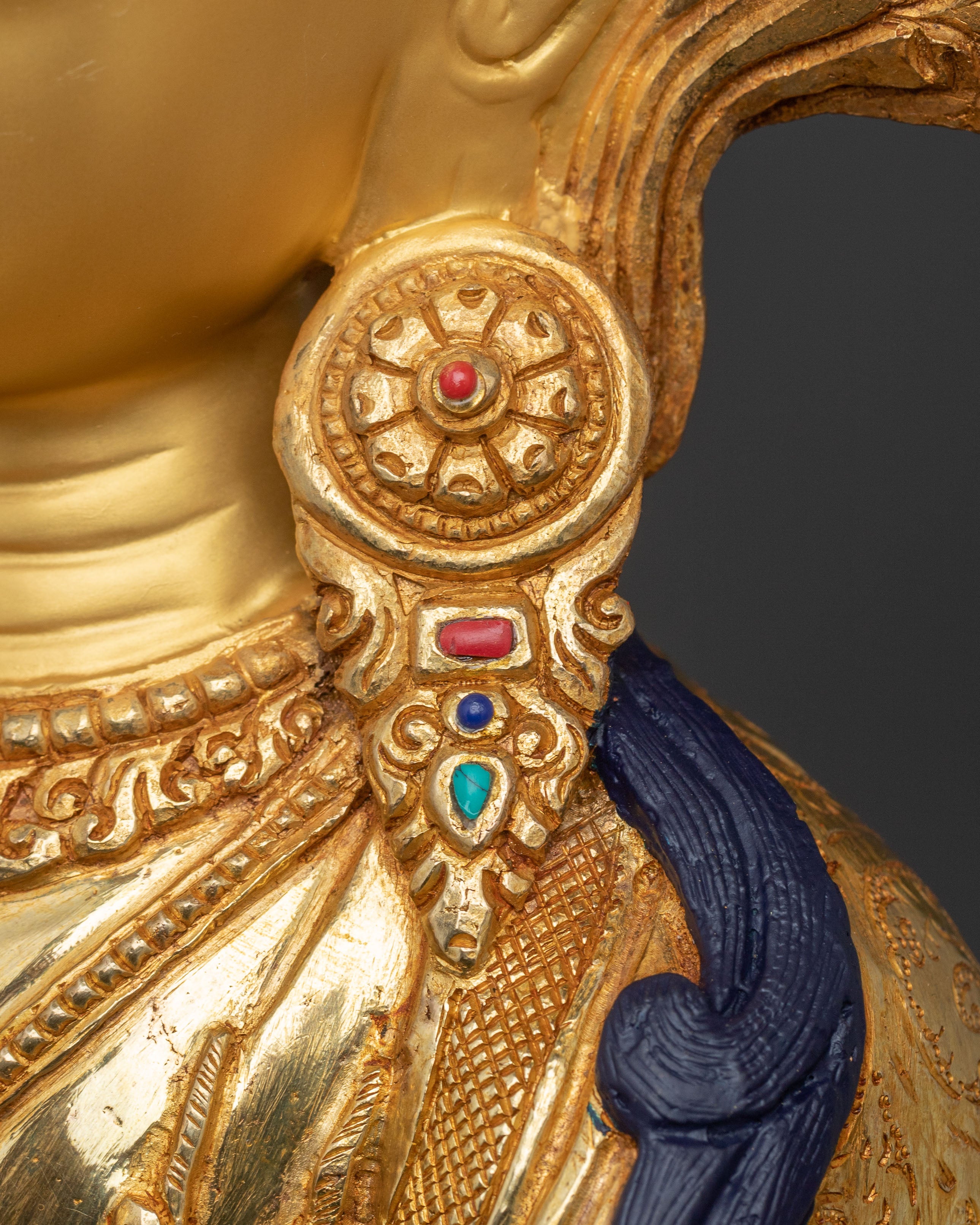 Chenrezig Statue: Blessings of Compassion and Peace