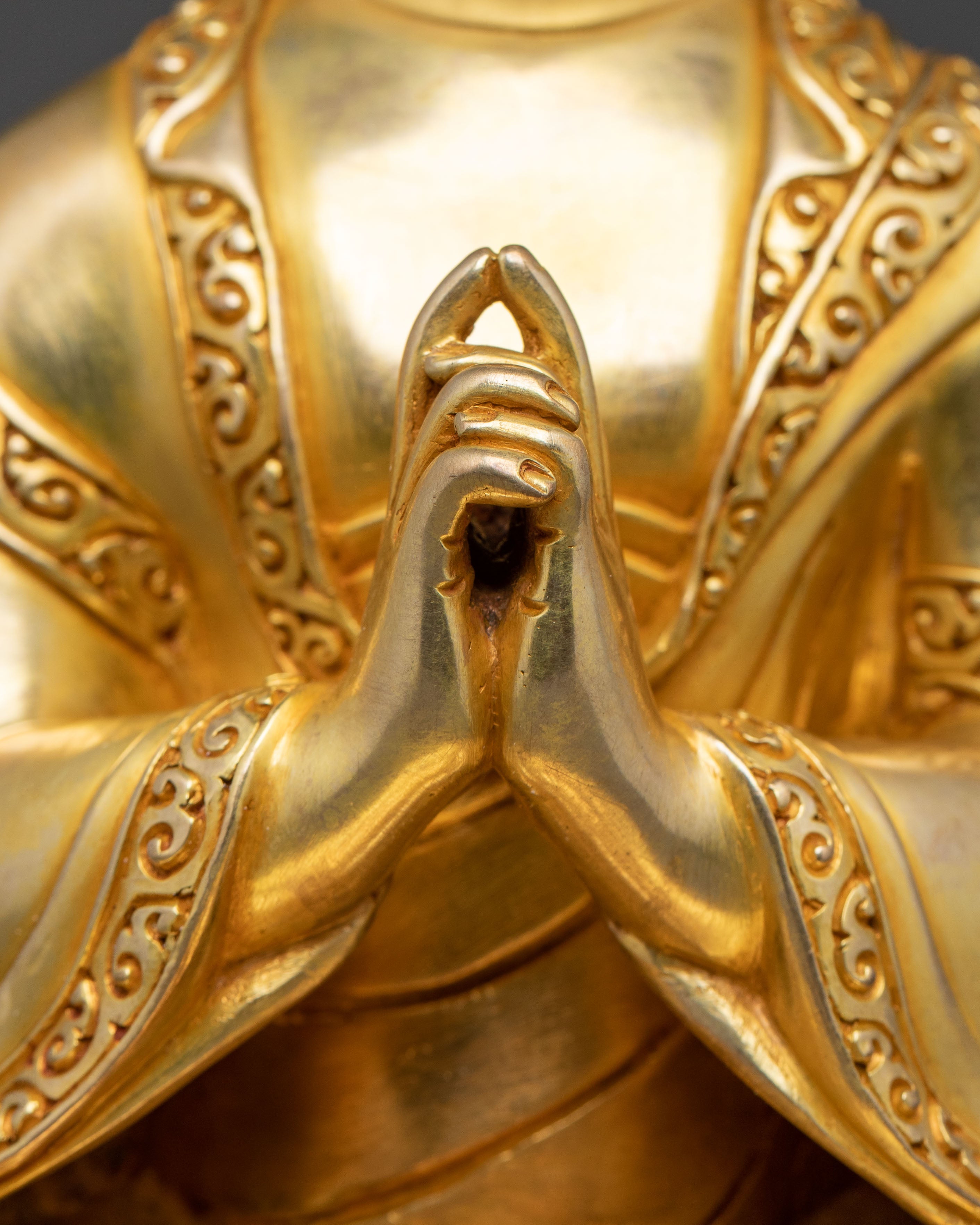 Vairocana Uttarabodhi Mudra Statue – 24K Gold Gilded
