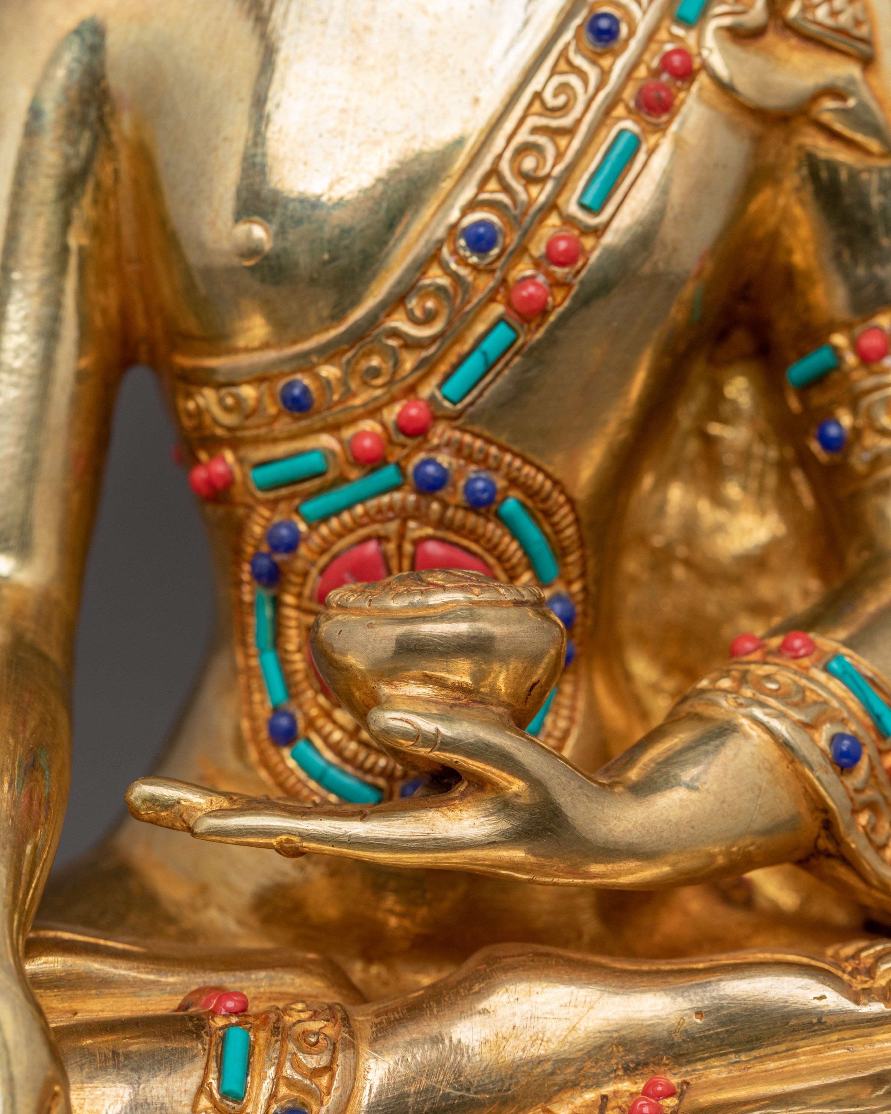 Statue of Enlightened Shakyamuni Buddha: Hand-Gilded Copper Art