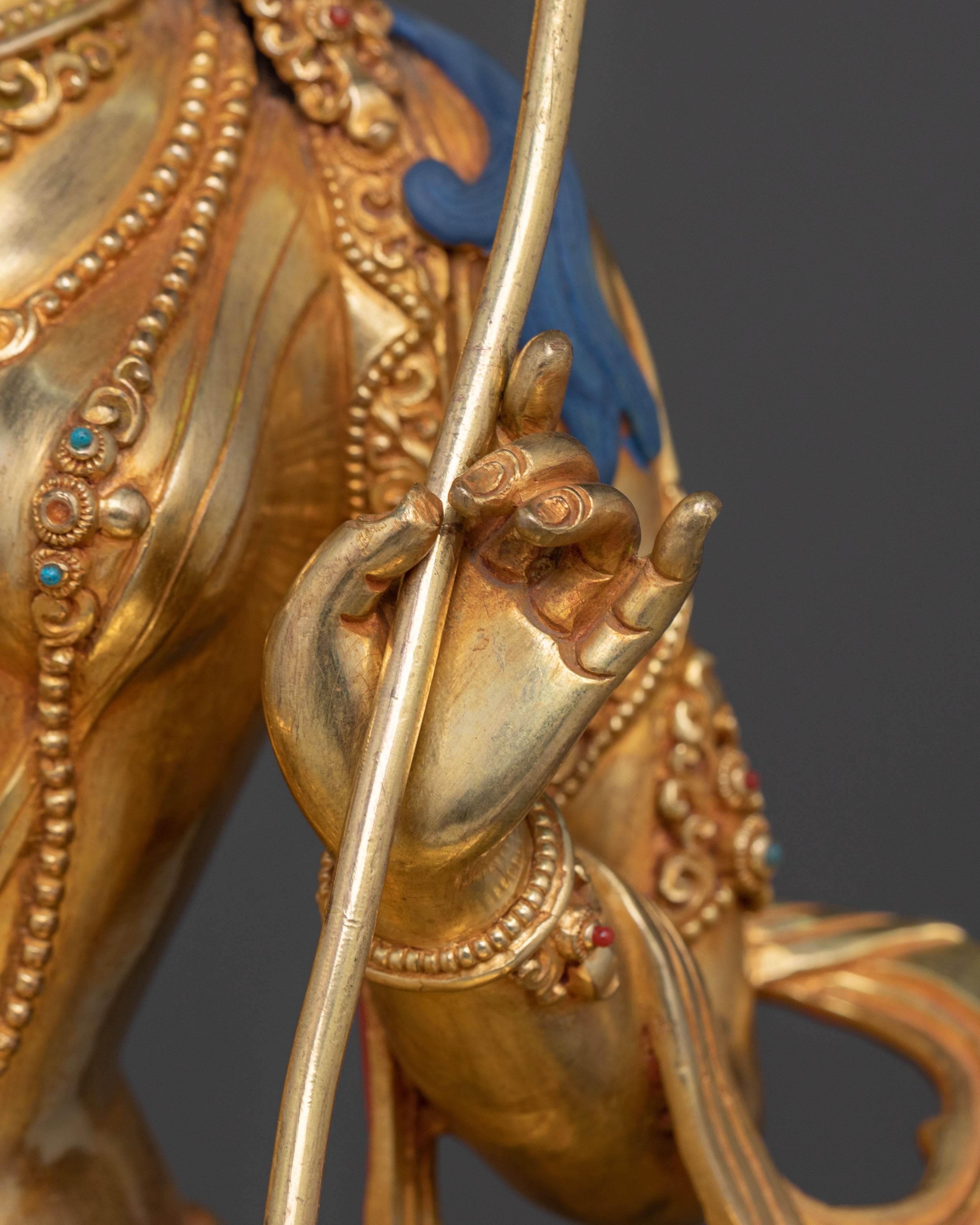 Dukar Statue on Throne | White Umbrella Goddess of Supreme Protection