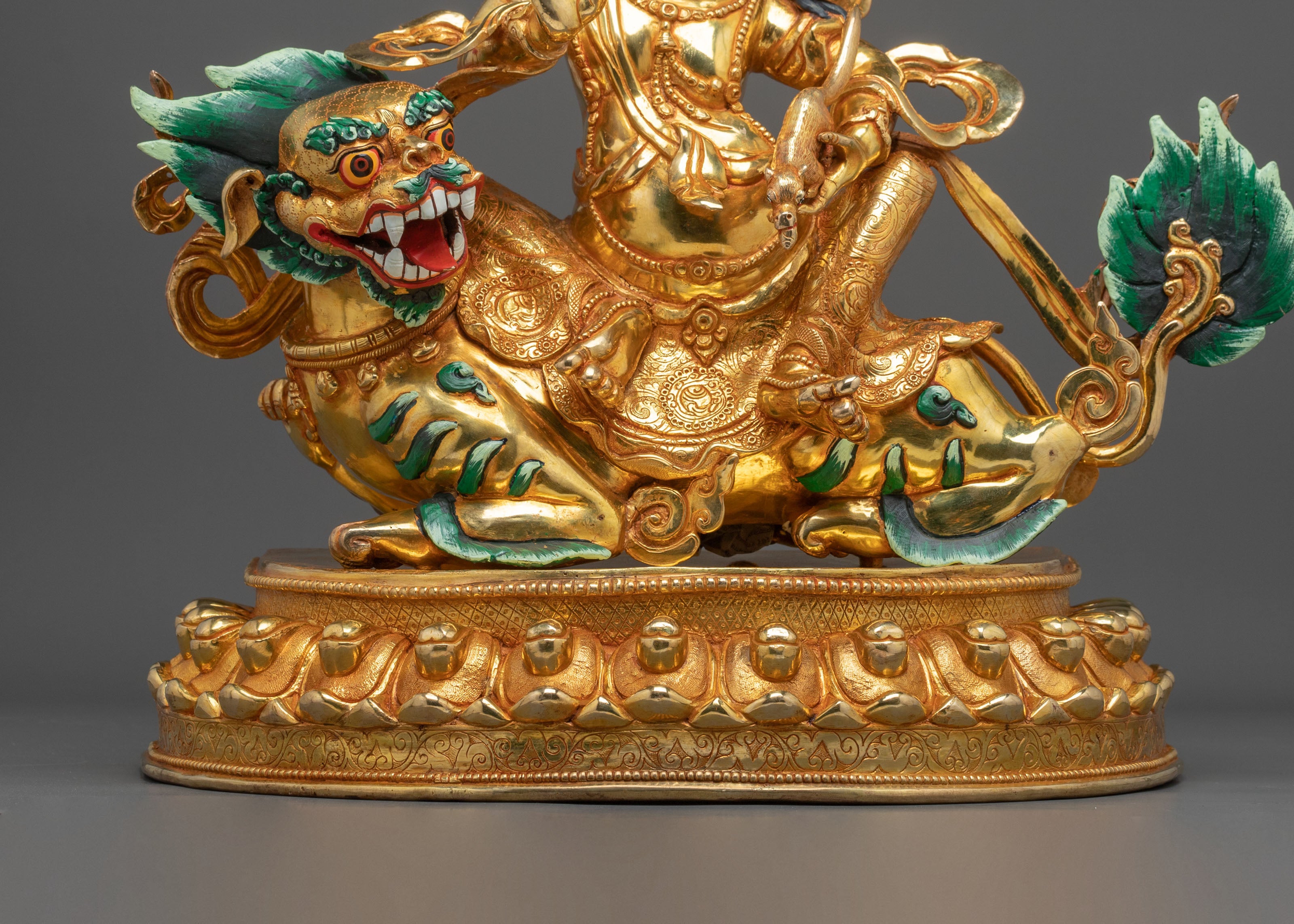 Namtoshe Northern Heavenly King Sculpture | Symbol of Prosperity and Protection