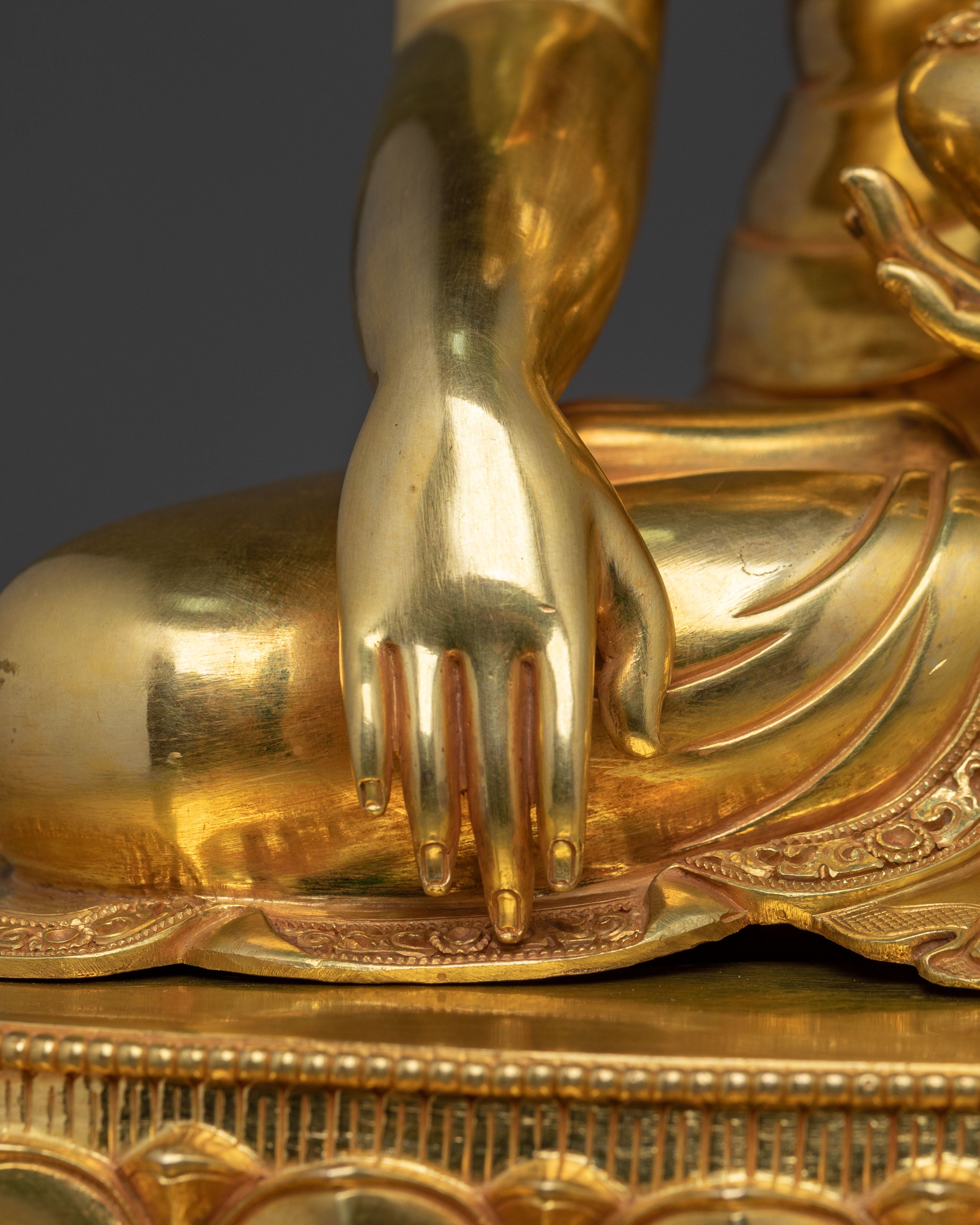 Authentic Himalayan Shakyamuni Buddha Statue