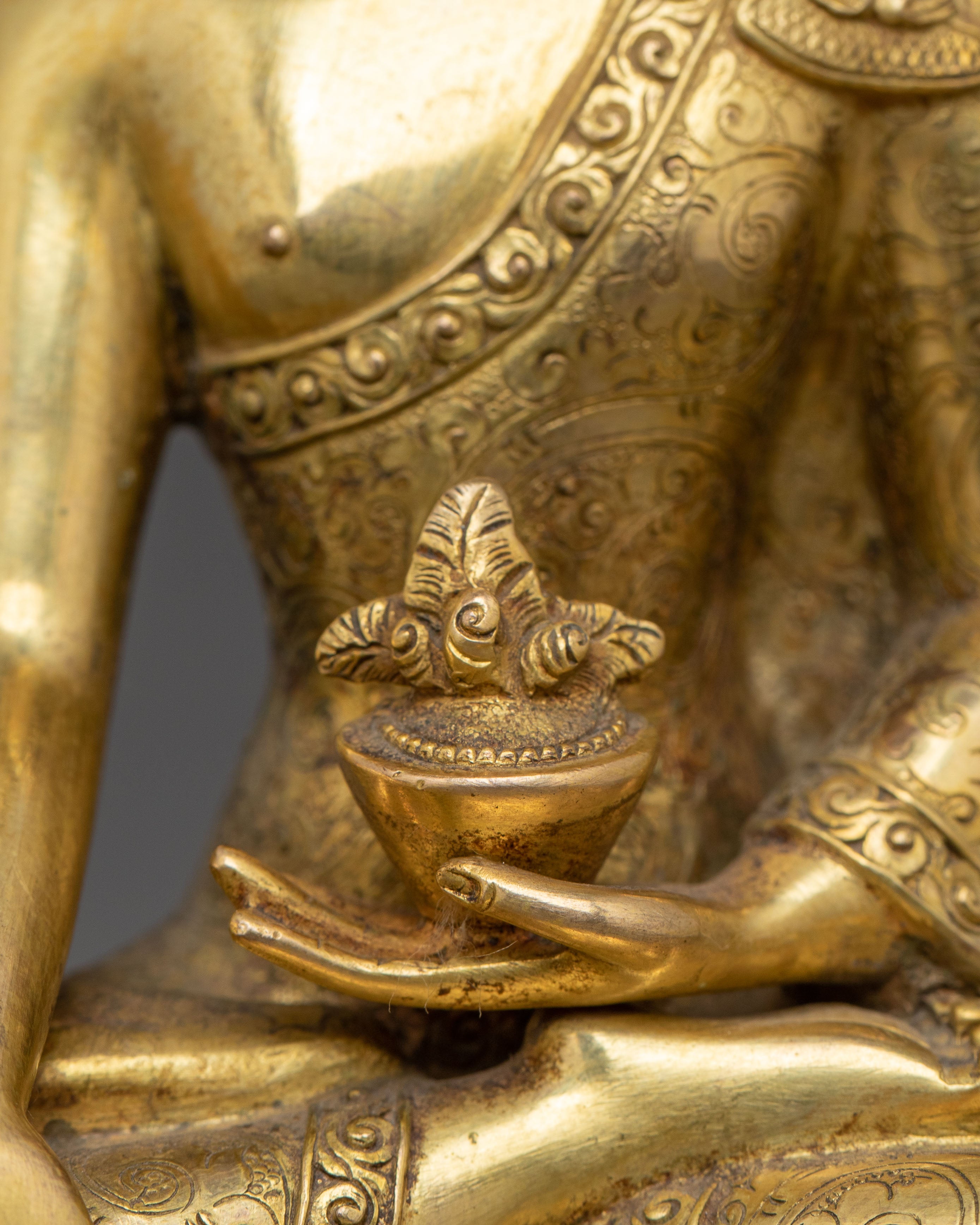 Medicine Buddha Healing Statue | Spiritual Altar Decor