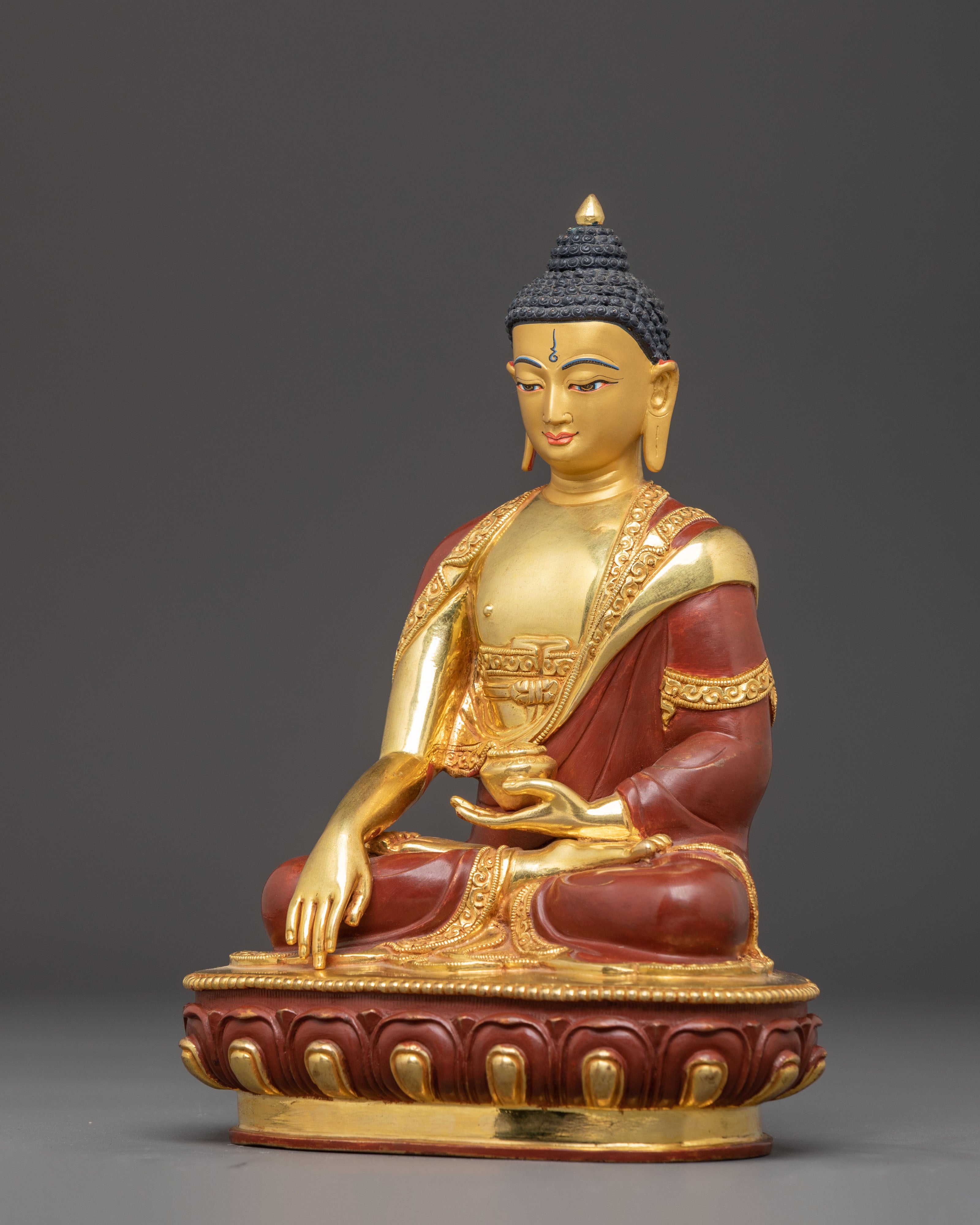 Nepalese Handcrafted Statue of Buddha Shakyamuni | The Enlightened One