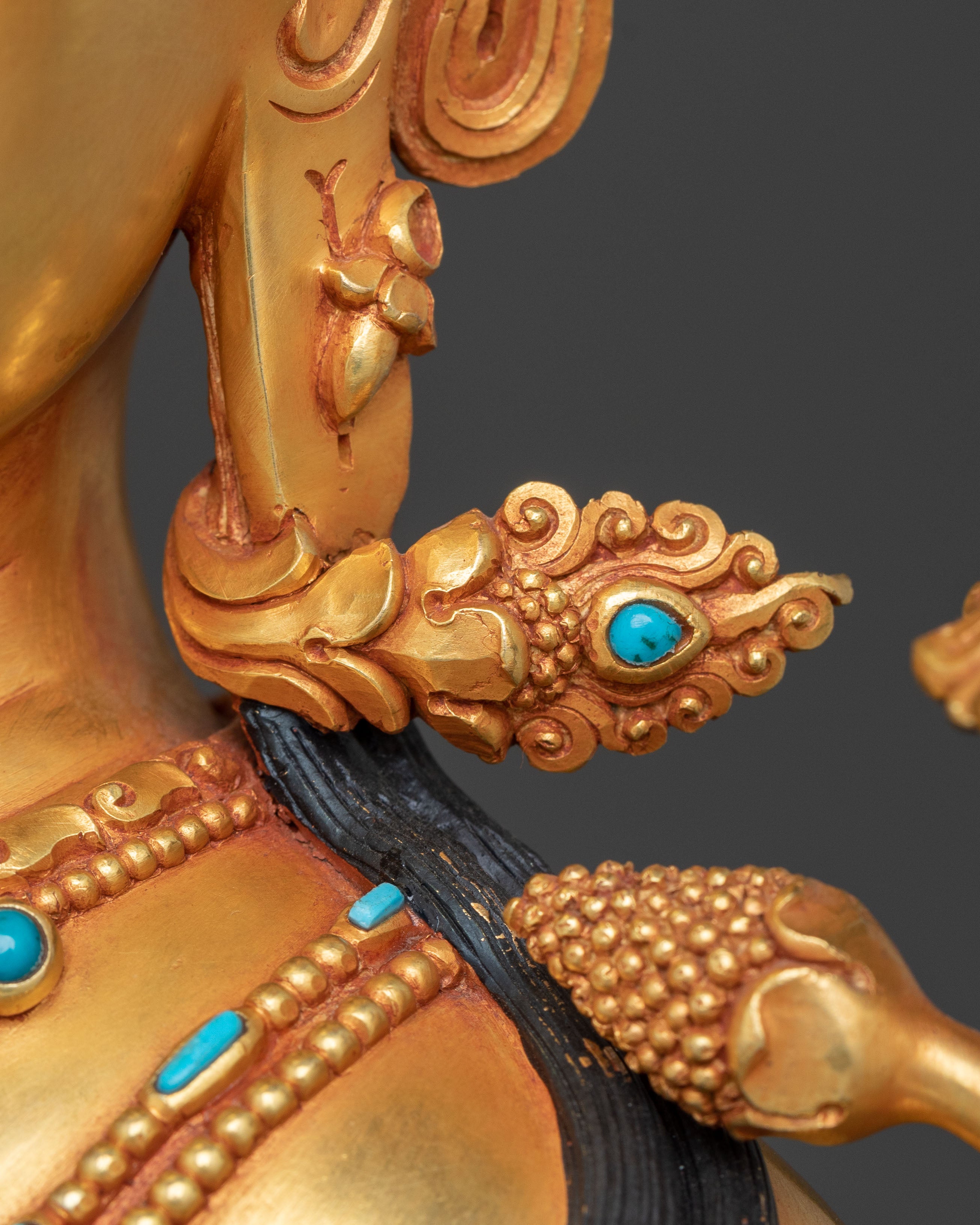 Tikshna Manjushri Statue: Wisdom and Enlightenment