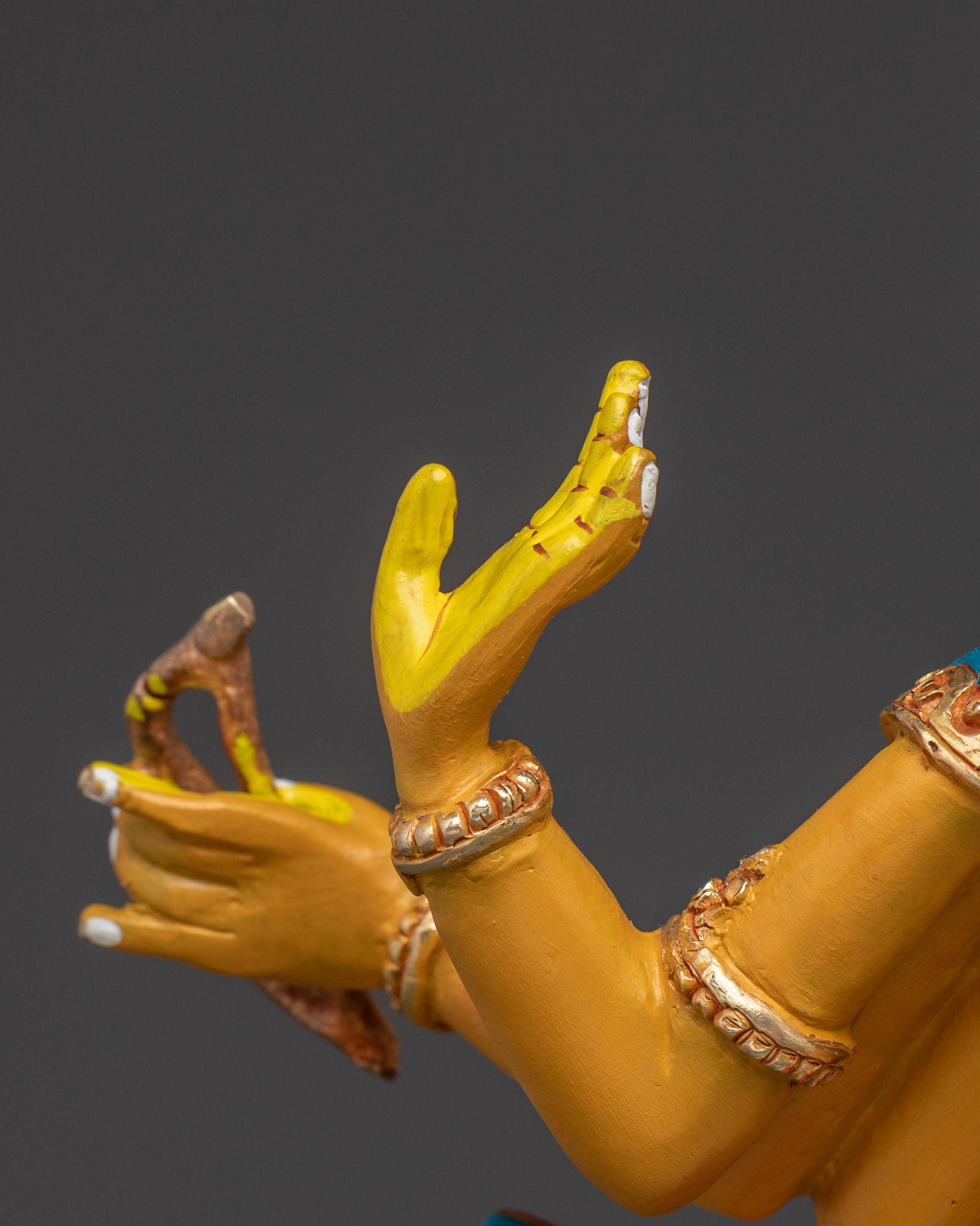 Handcrafted Namgyalma Statue on Throne: Divine Elegance