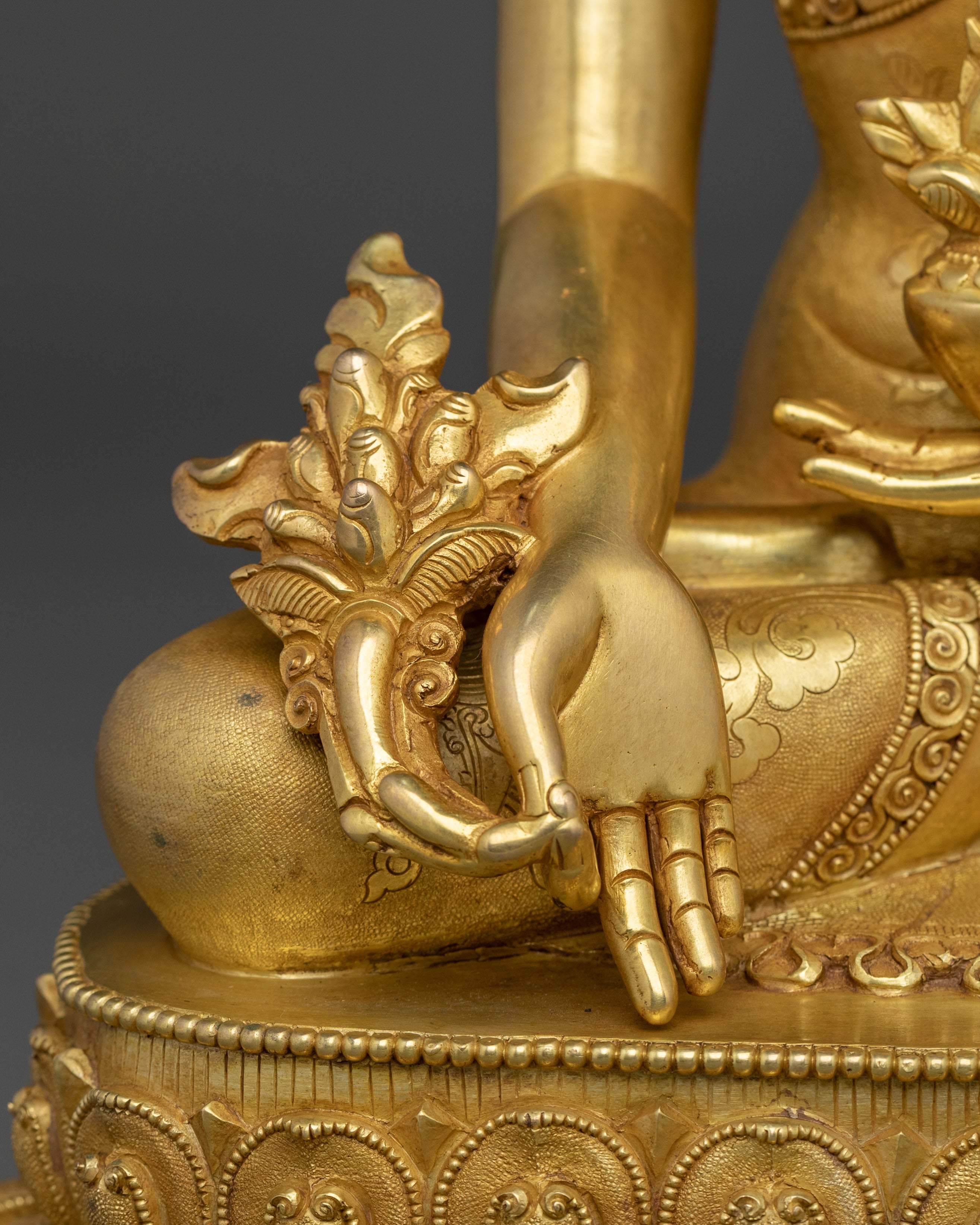 Bhaiṣajyaguru Sculpture for Healing: Sacred Altar Decor