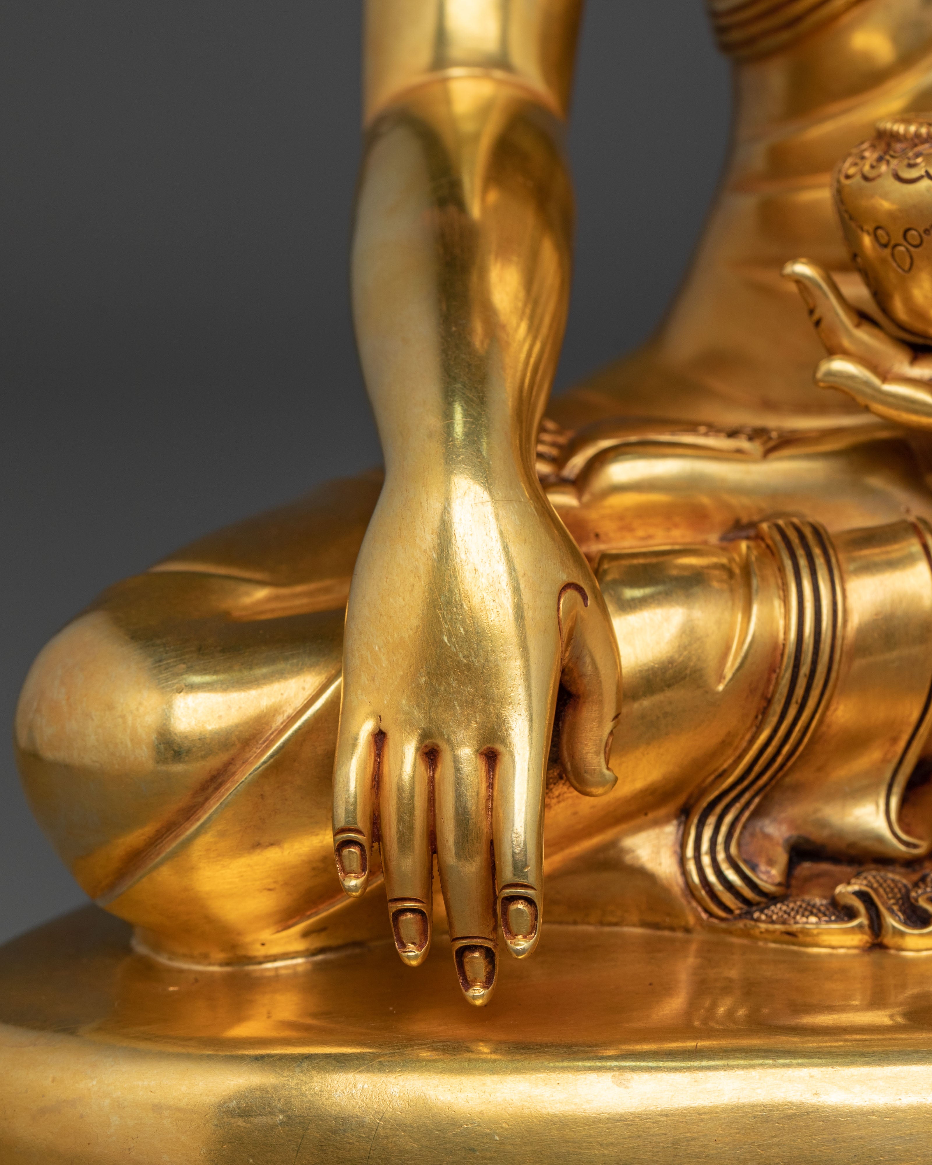 Golden Shakyamuni Buddha Statue | Home Decor