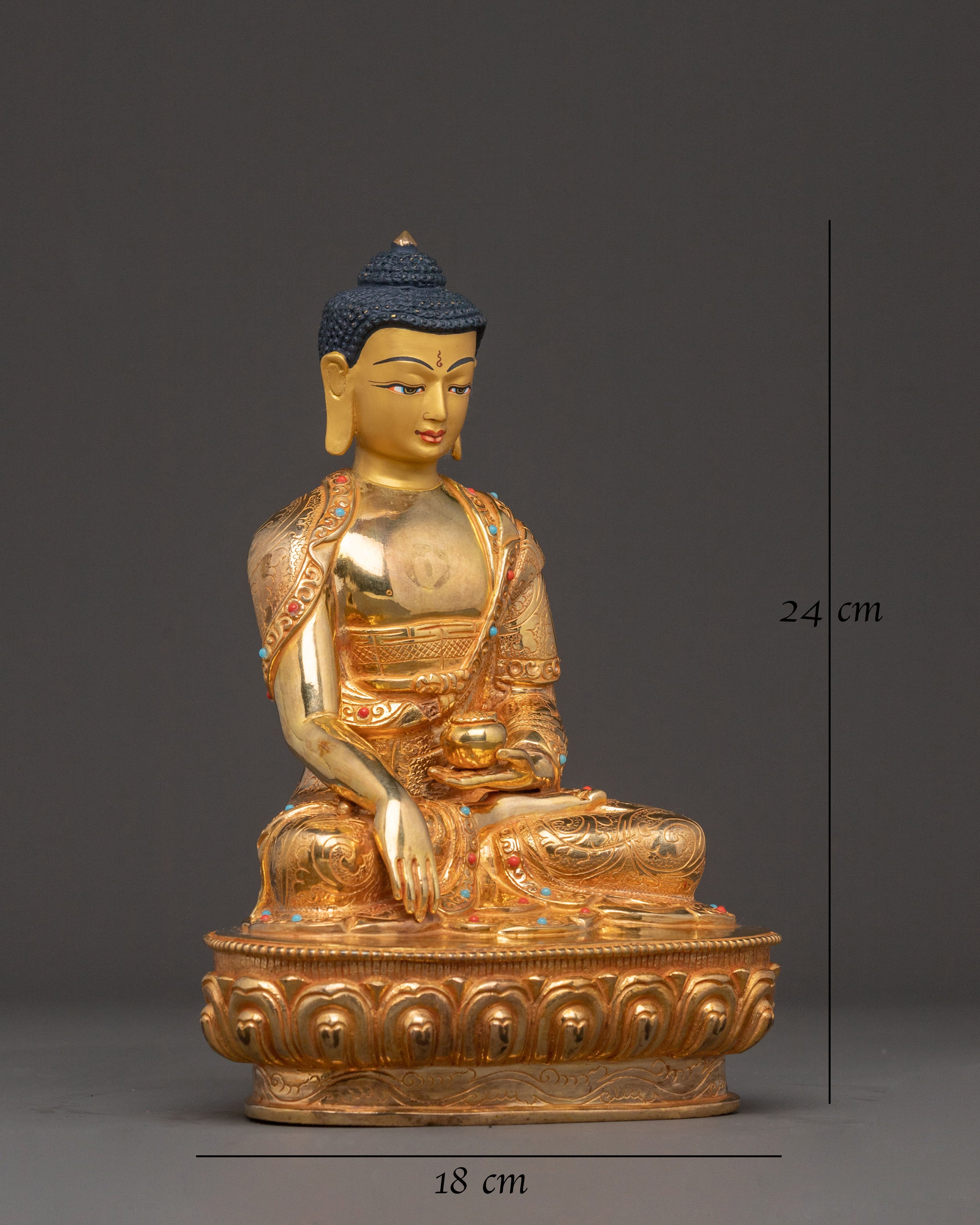 Himalayan Enlightened Shakyamuni Statue - Serene Gilded Copper