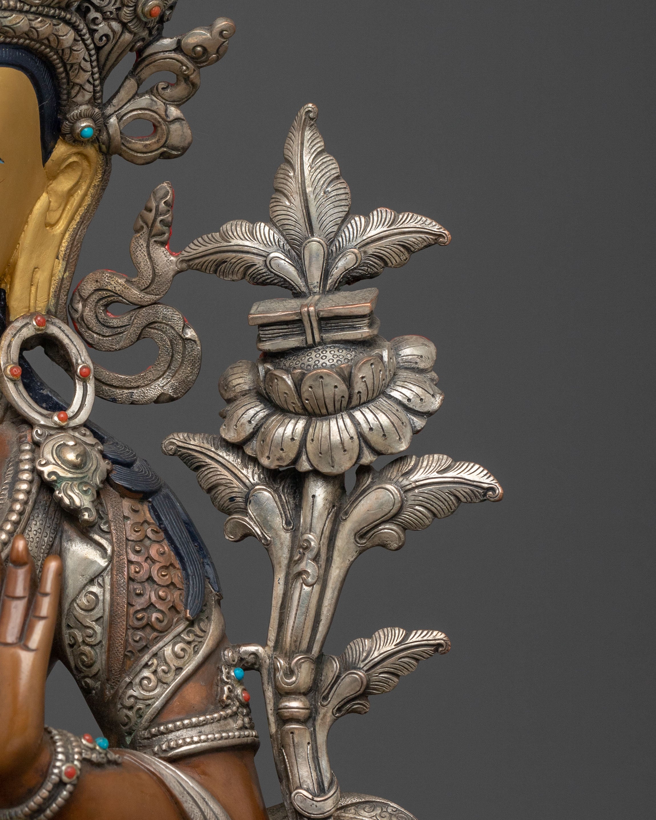 Tibetan Manjushri Statue: Symbol of Wisdom