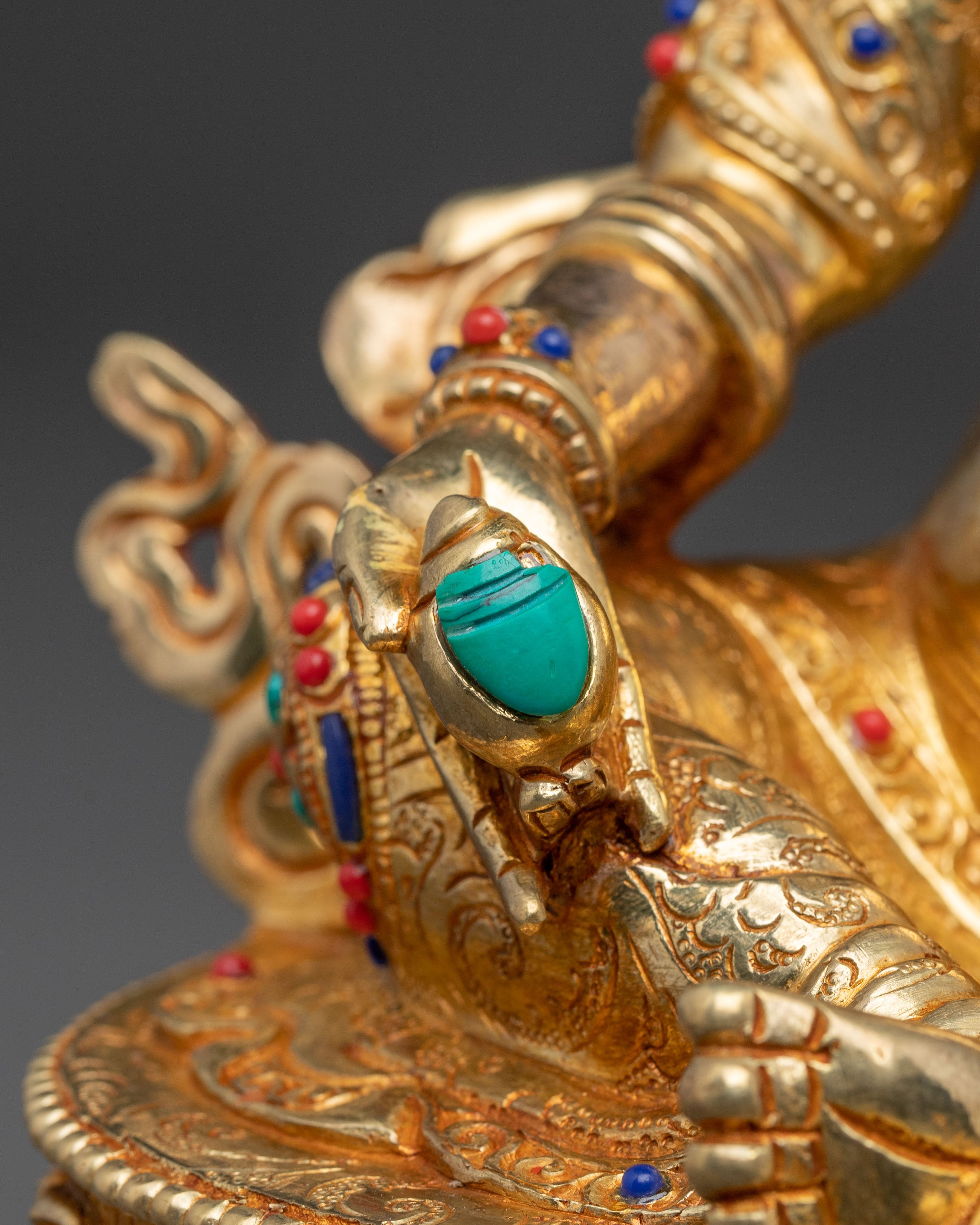 Dzambhala Statue: Promotes Quick Action and Generosity