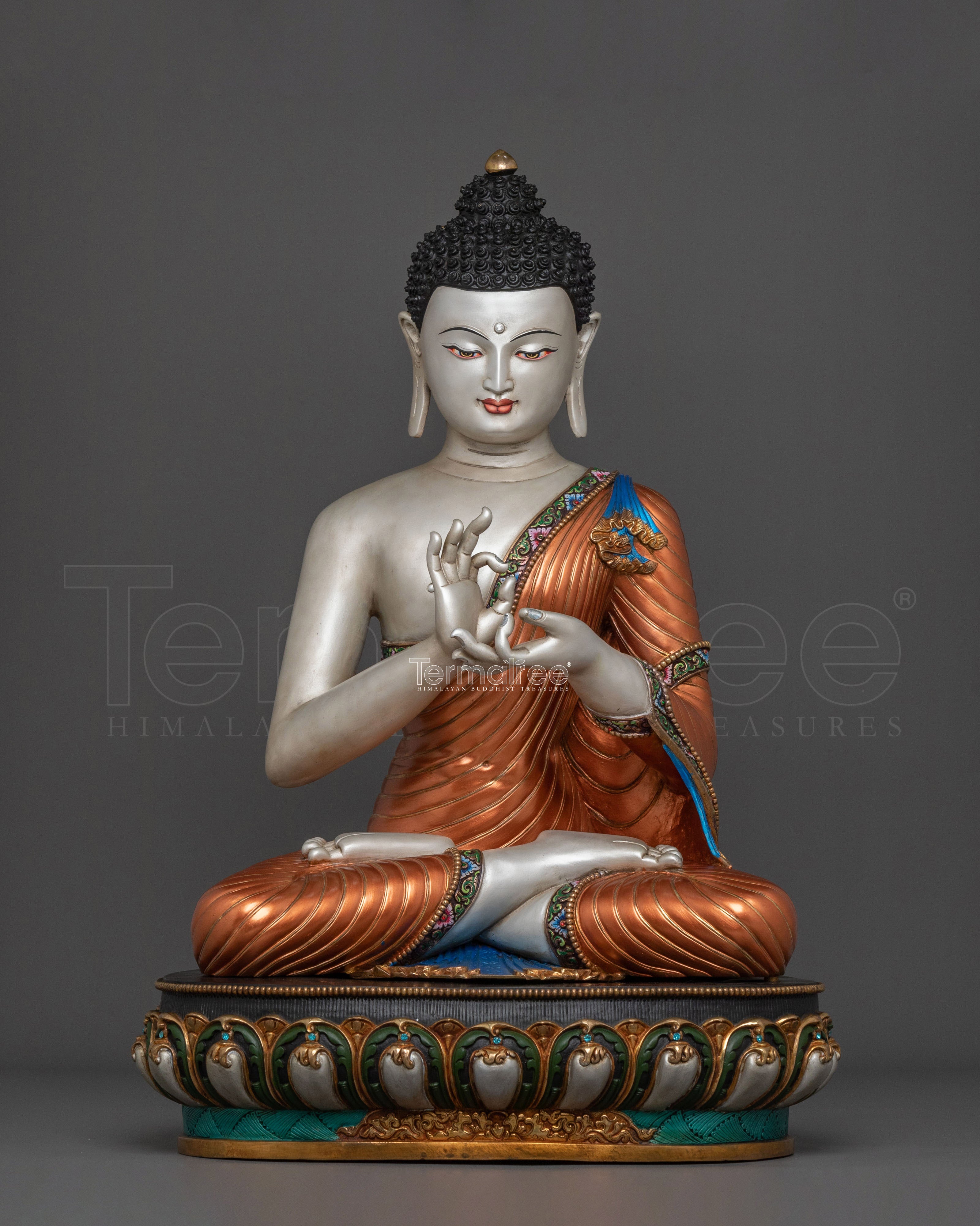 Vairocana Statue