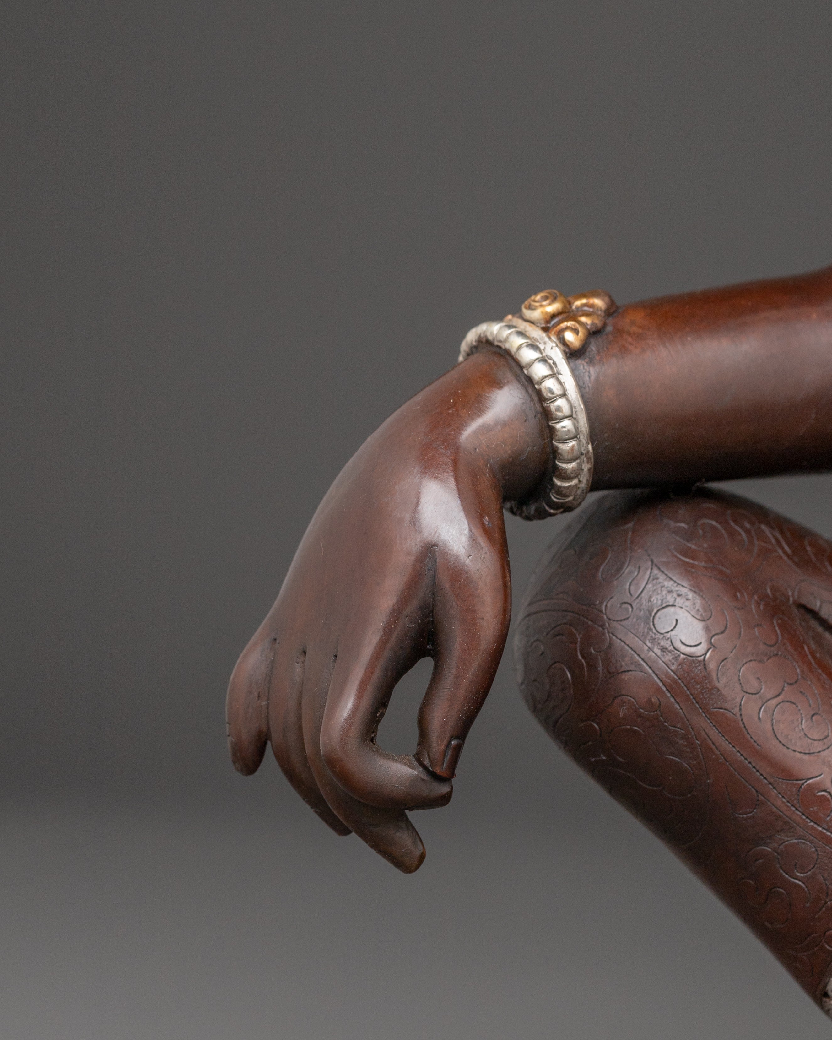 Oxidized Statue of Lokeshwor | Silver Plated Artwork