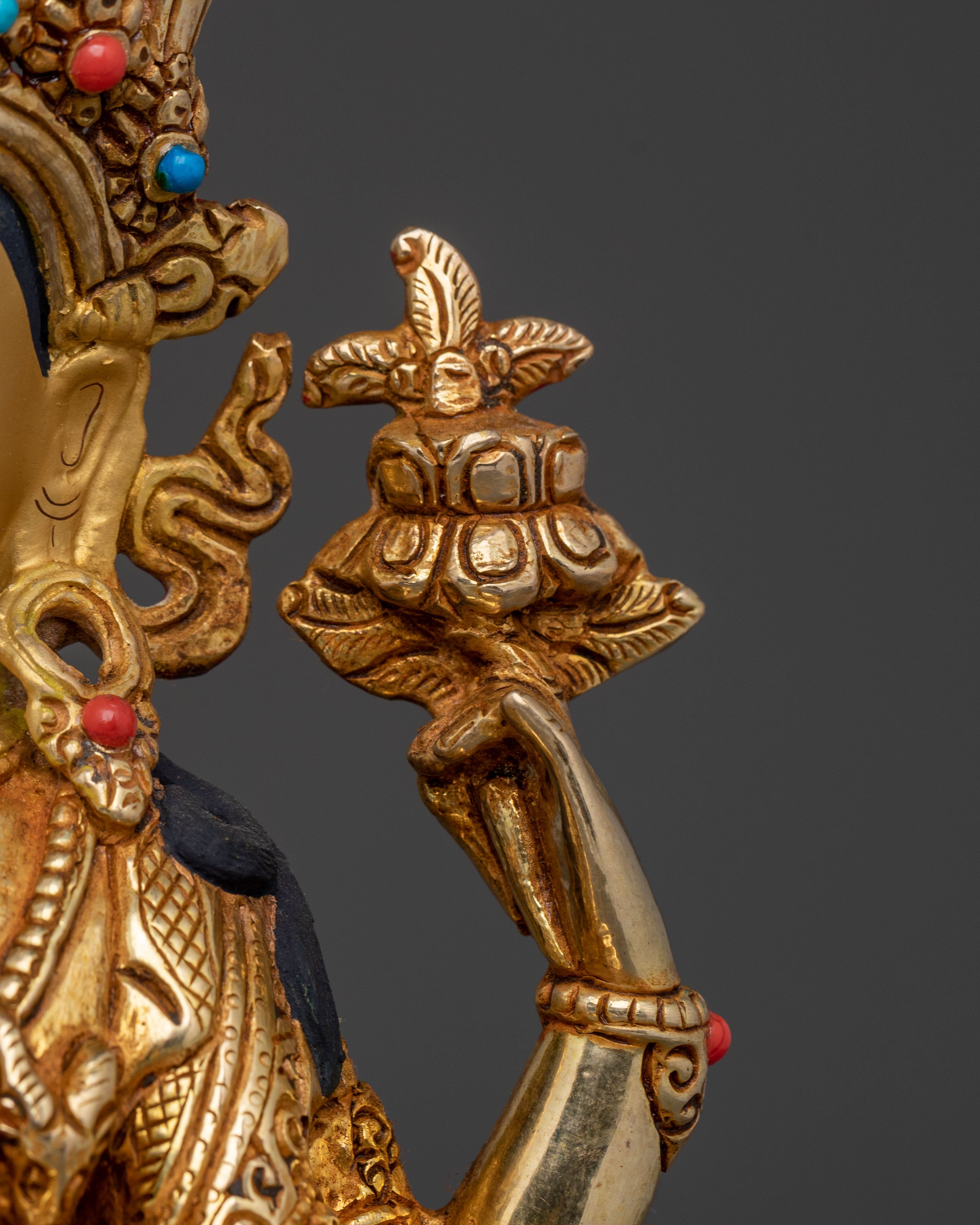 Protector Chenrezig Statue | Avalokiteshvara Figurine