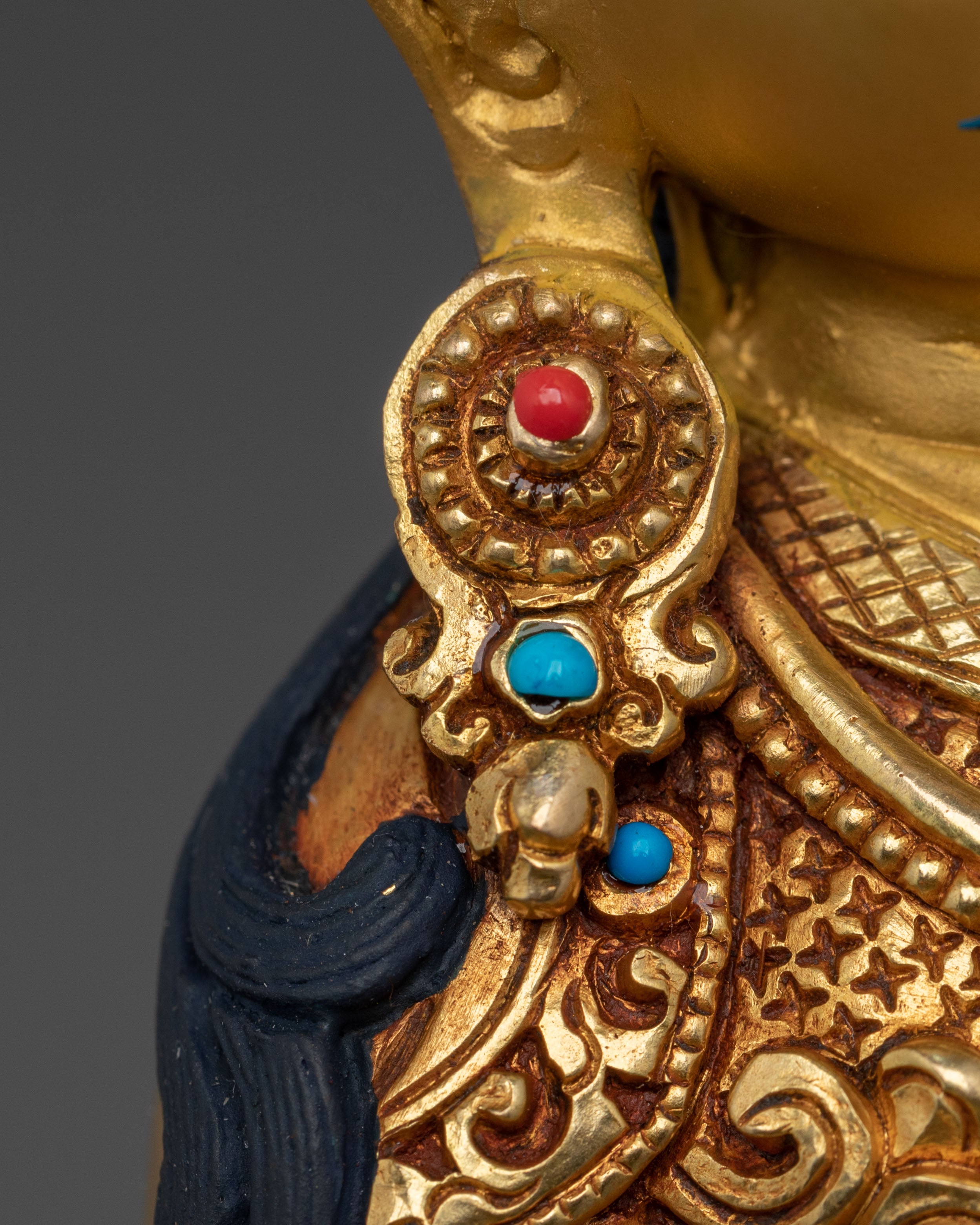 Guru Rinpoche Statue of Learning | Handmade Himalayan Altar Decor