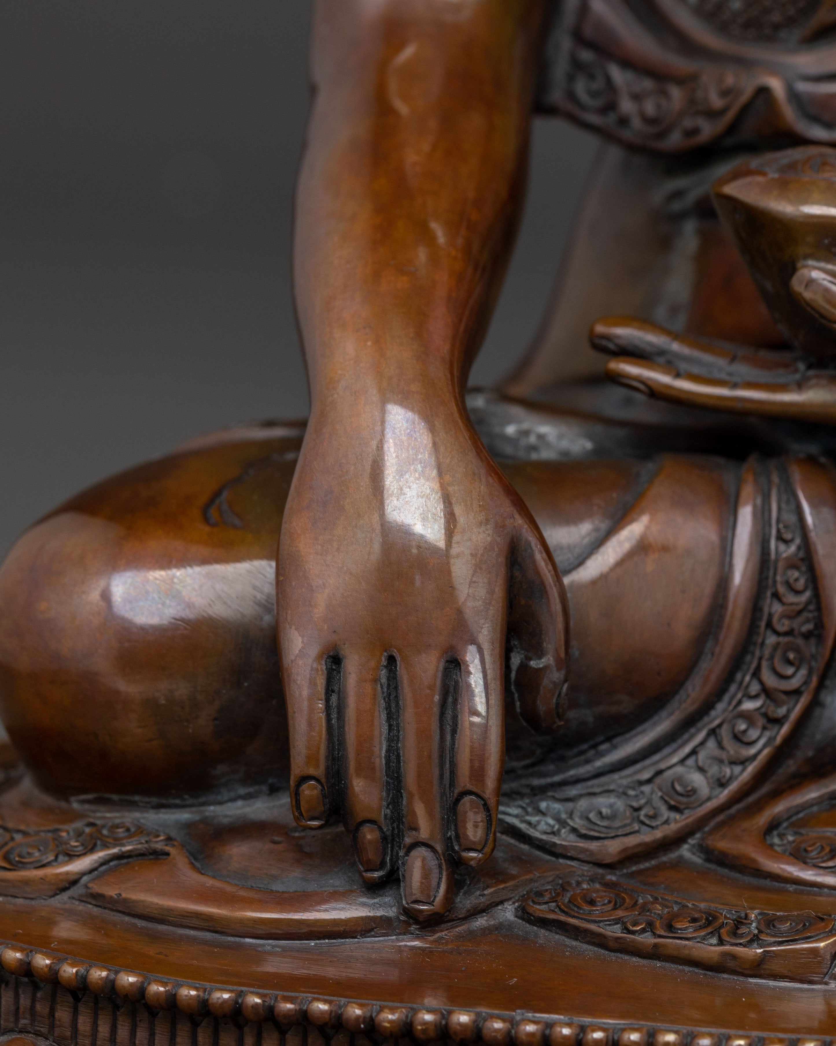 Shakyamuni Buddha Statue – Oxidized Copper Serenity