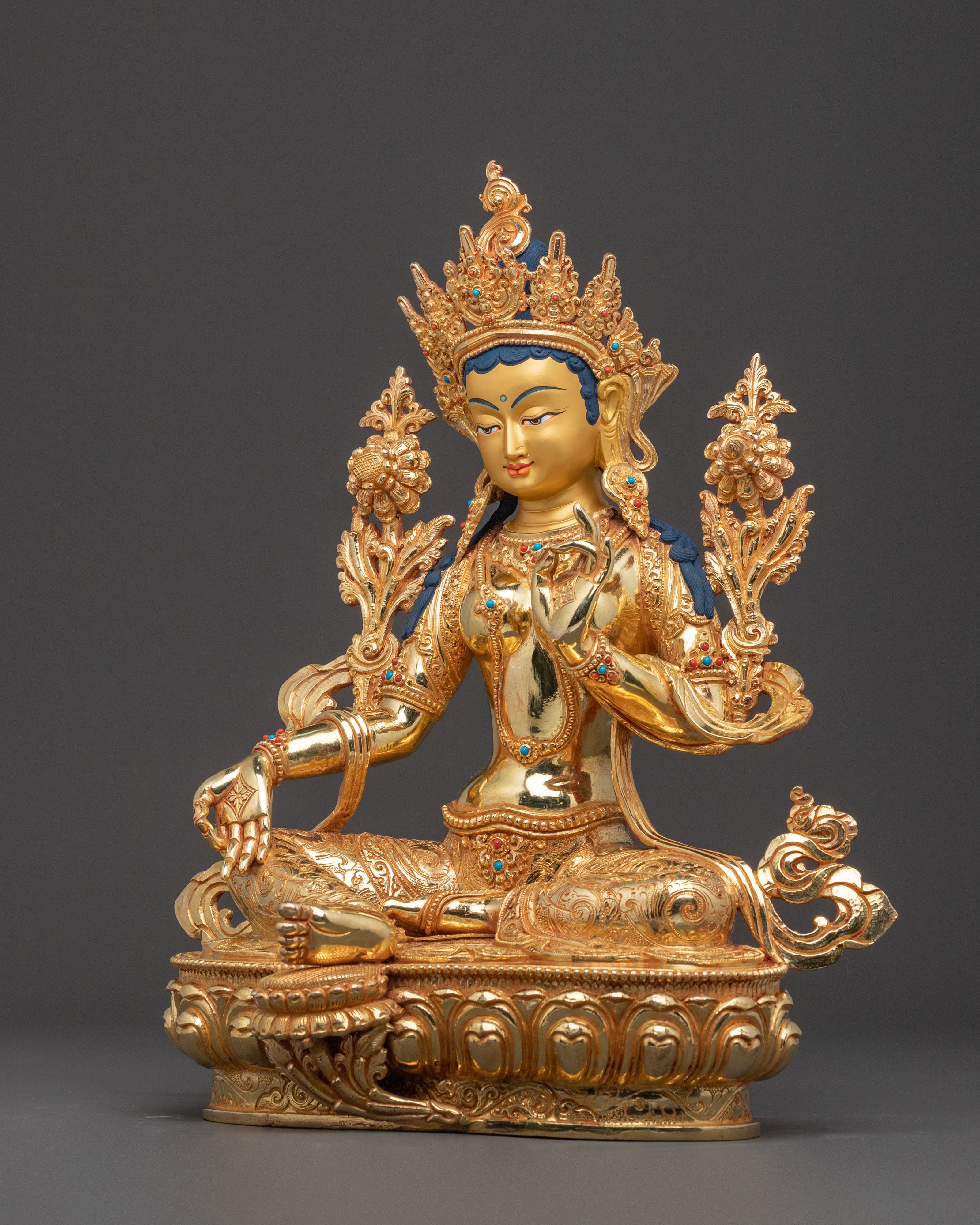 Sacred Statue of Mother Shyama Tara – Hand-Gilded Copper Statue