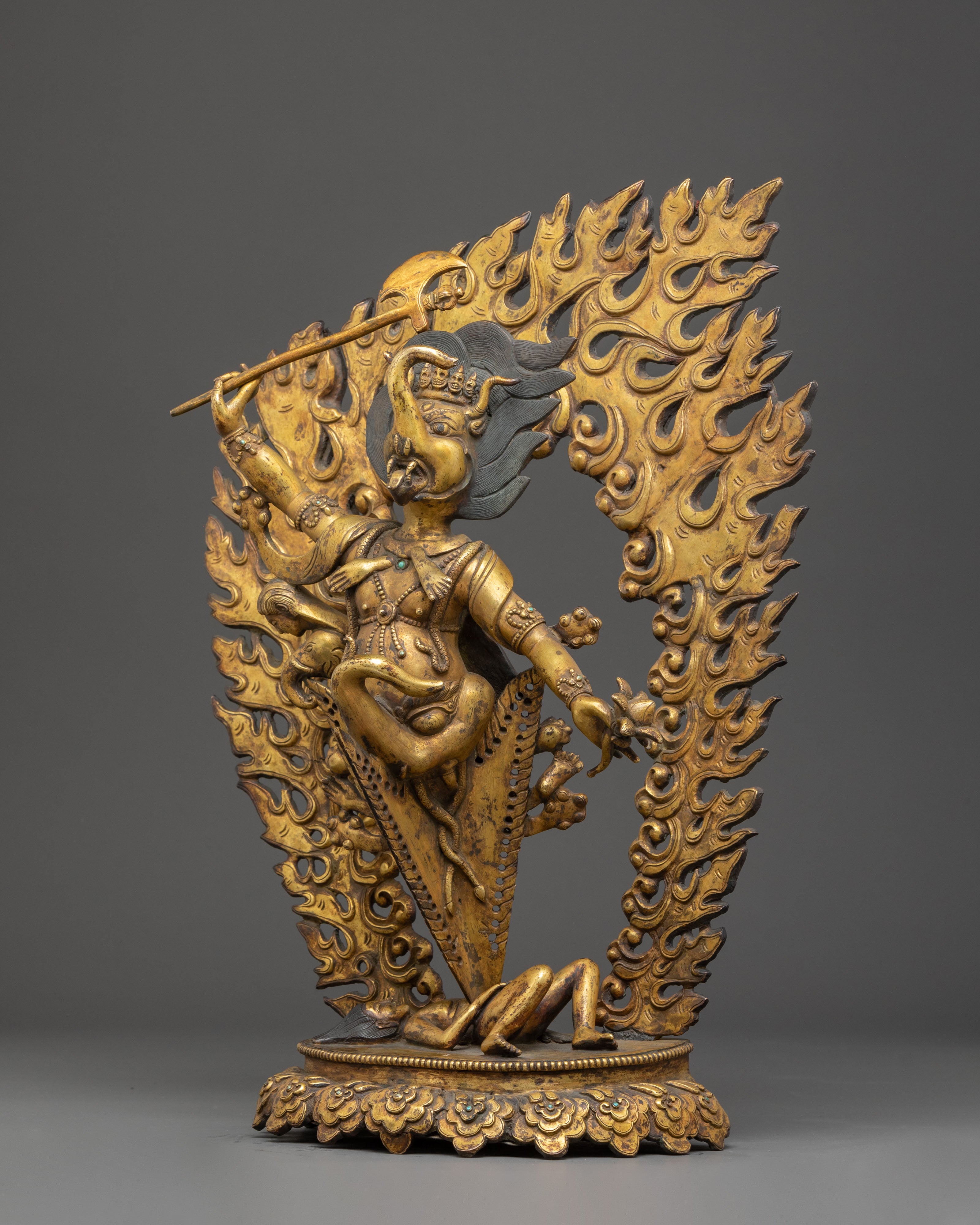 Handmade Makara Mukha Kila Statue | Symbol of Spiritual Protection