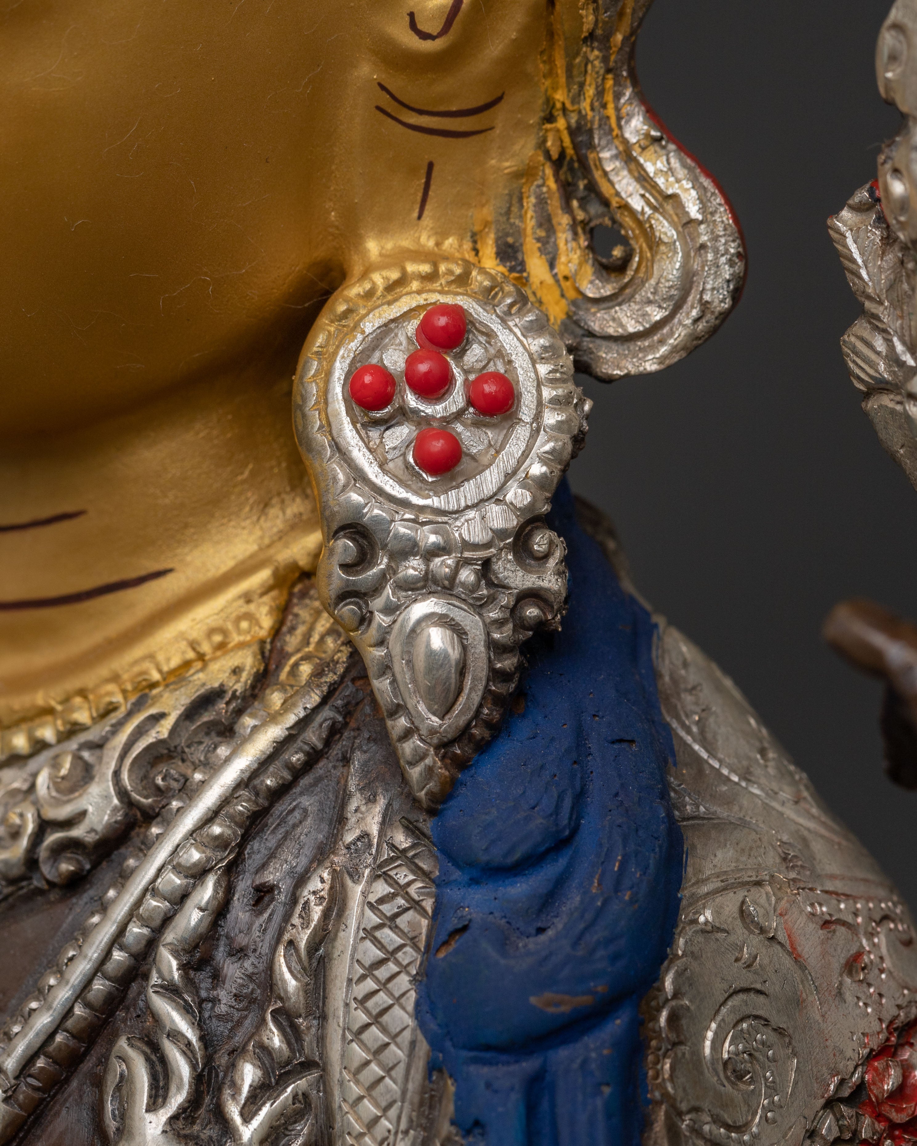 Chenrezig Statue of Loving Kindness: Symbol of Mercy