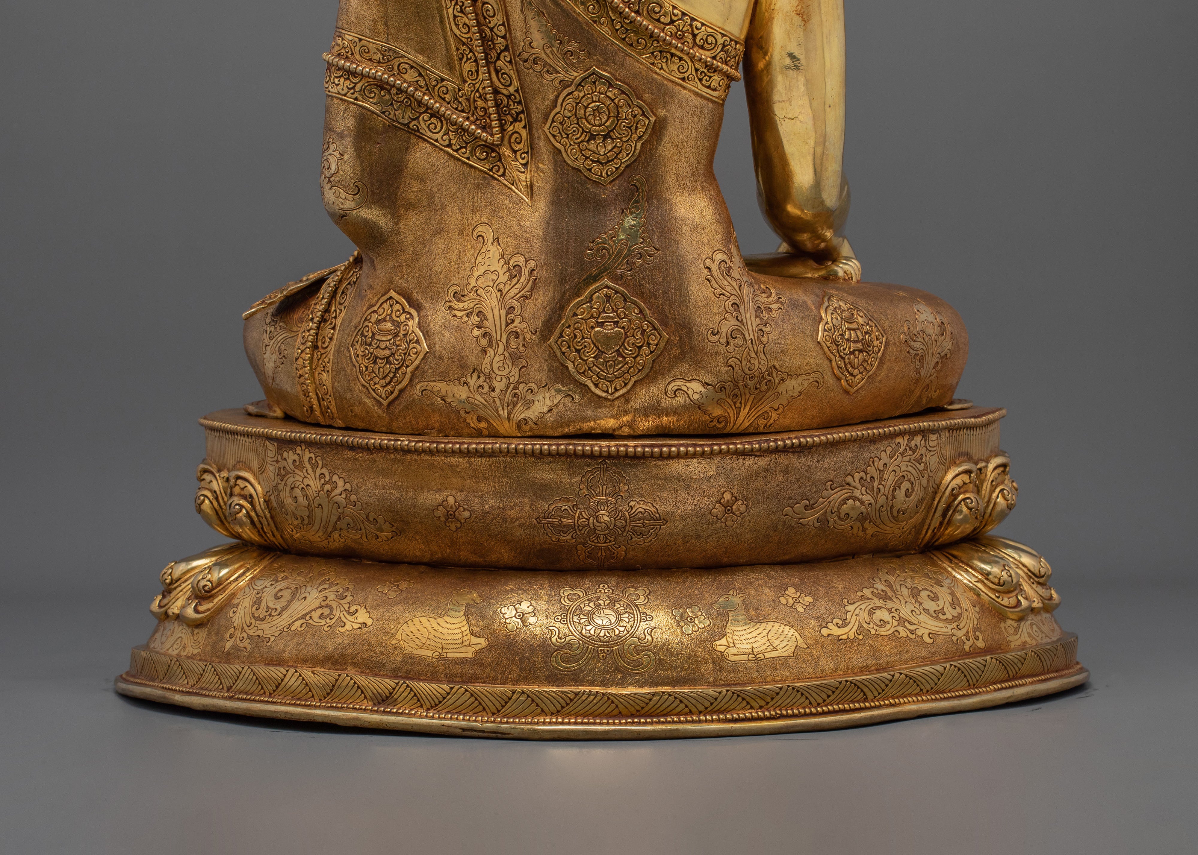 Crown Shakyamuni Buddha Statue | 24K Gold Gilded Figurine
