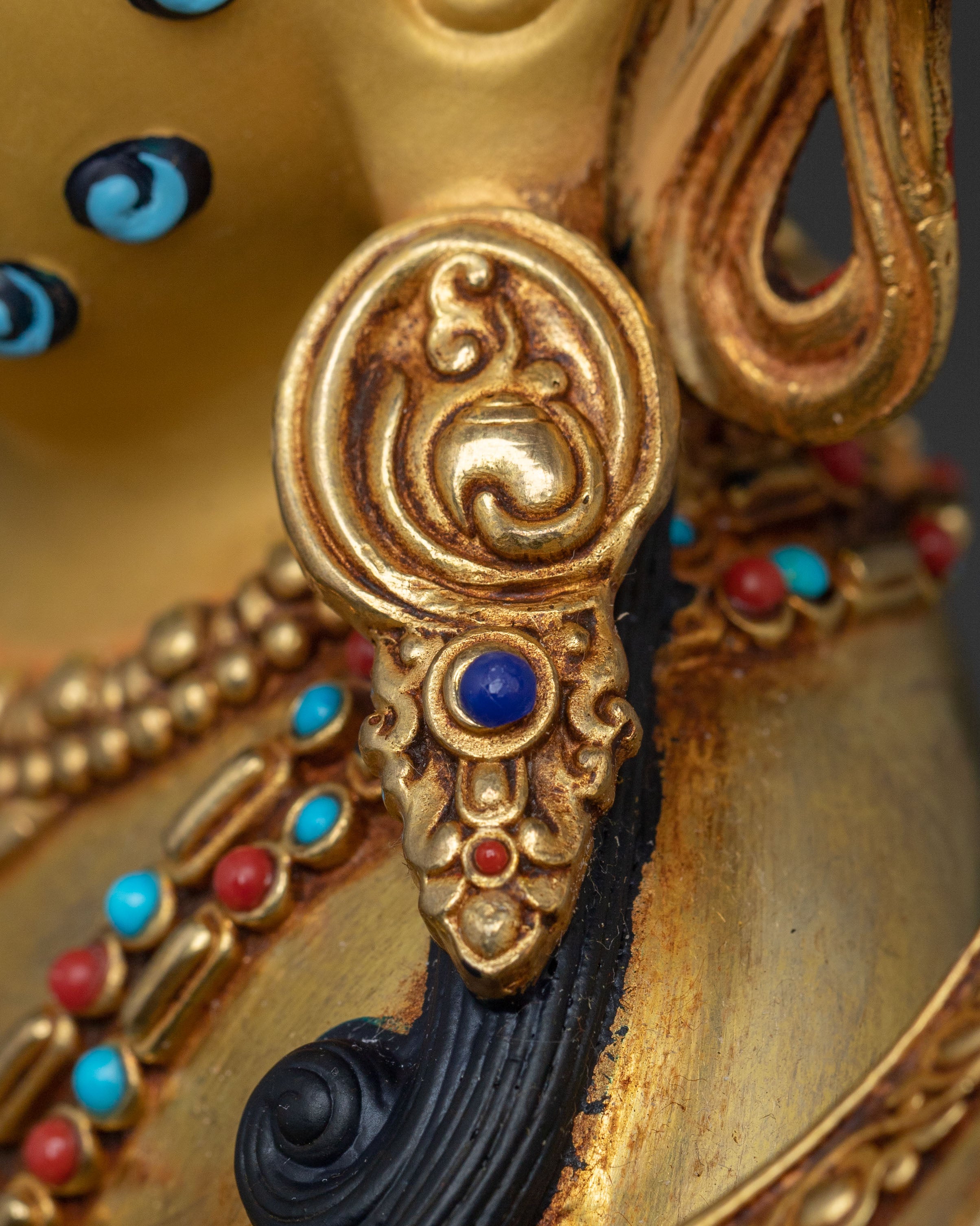 Wealth Deity: Dzambhala Statue | Spiritual Figurine
