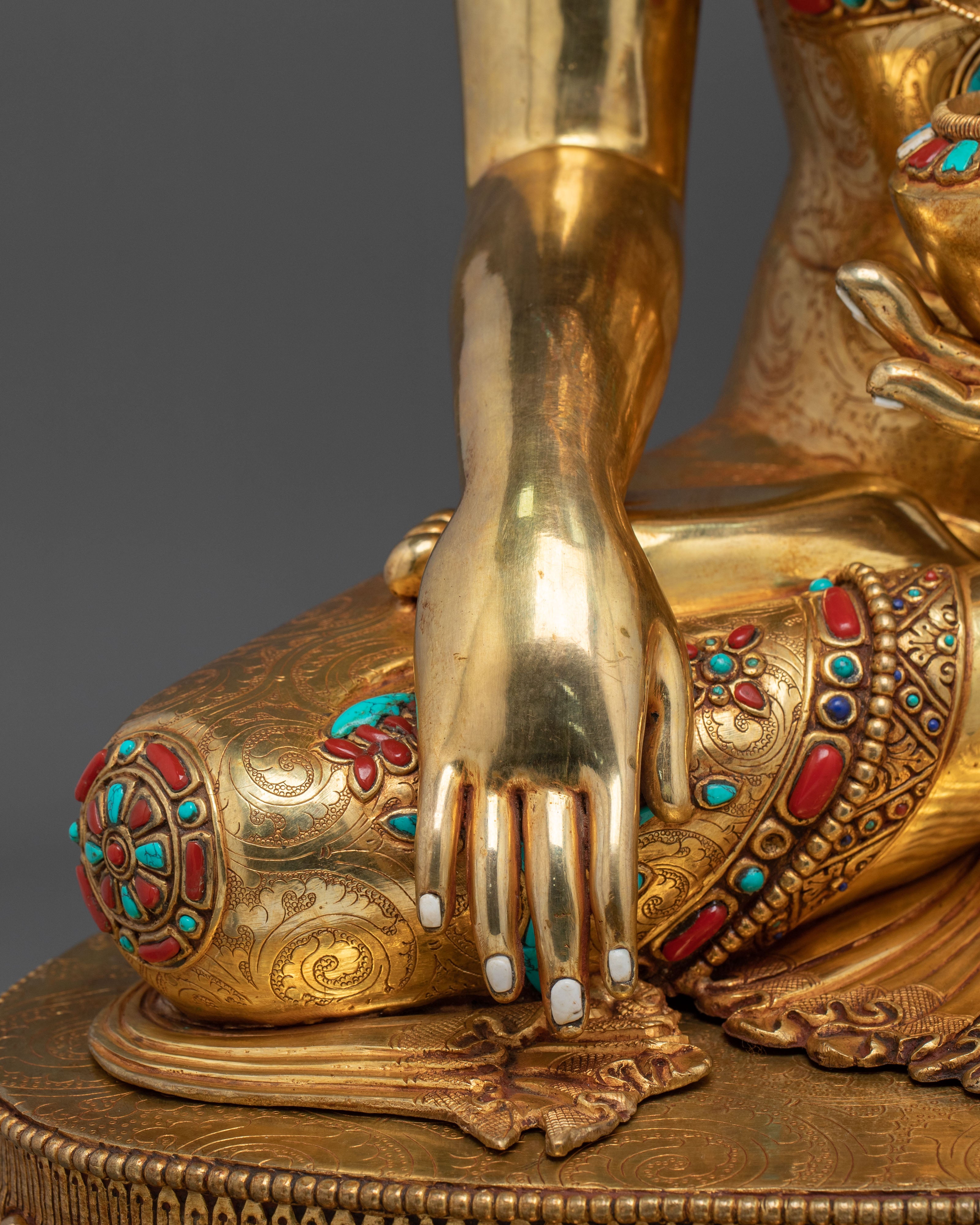 Crown Shakyamuni Buddha Sculpture | 24K Gold Gilded Artistry
