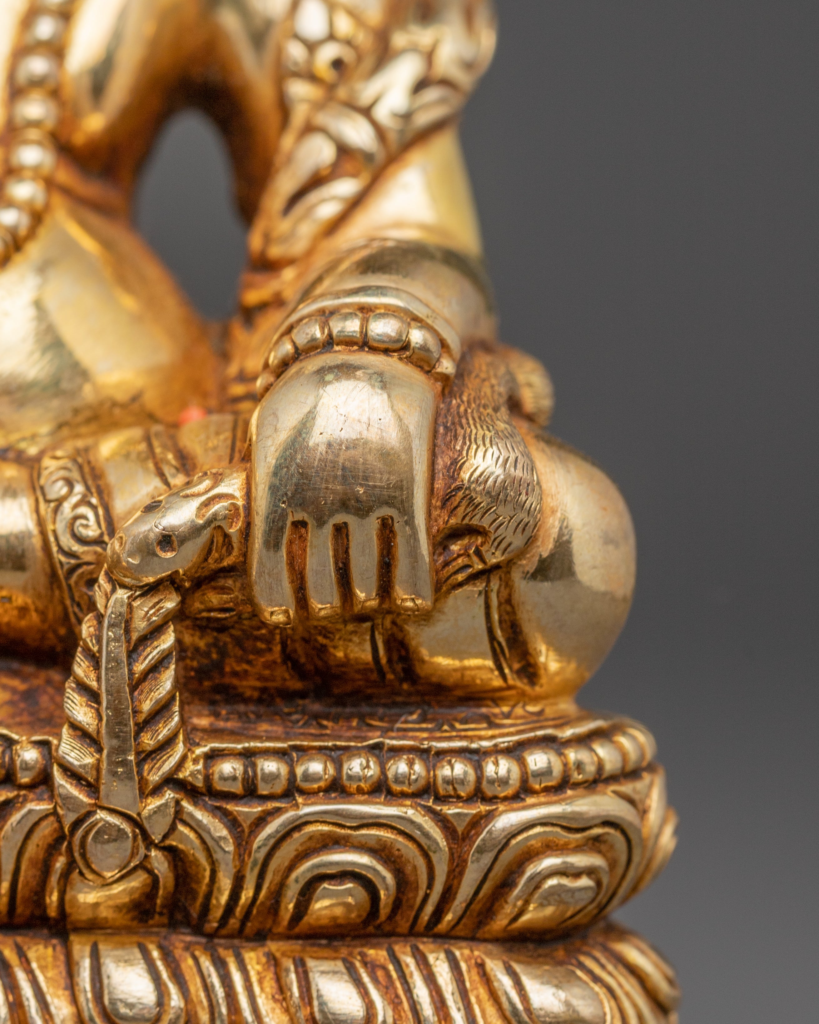 Golden Dzambhala Statue for Spiritual Blessings | God of Wealth