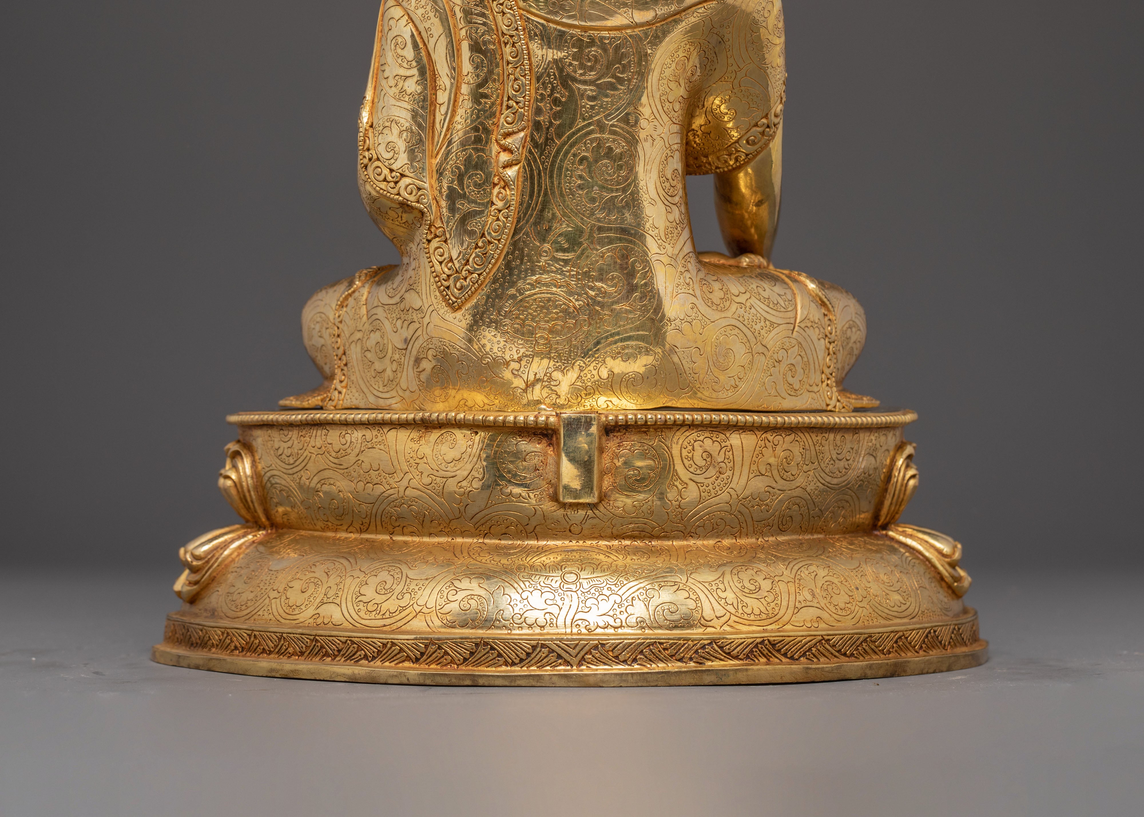 Handcrafted Gautama Buddha Statue of Knowledge and Power