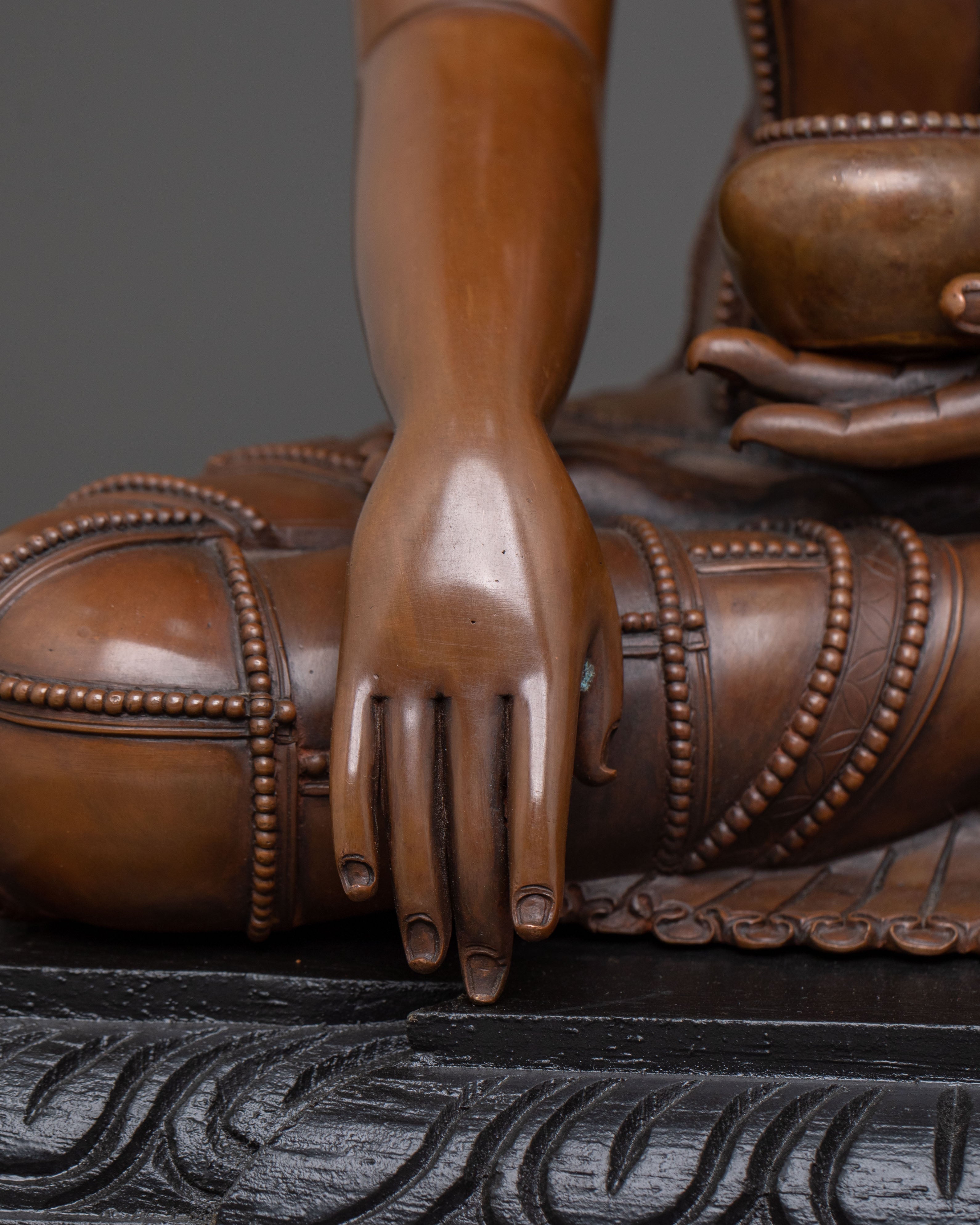 Crown Shakyamuni Buddha Statue for Peace